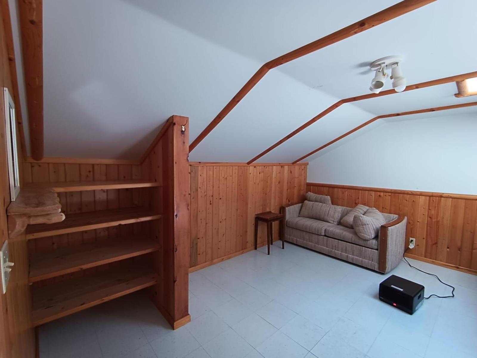 Three-Bedroom Chalet photo 1