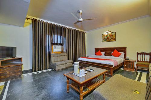 Classic Triple Room