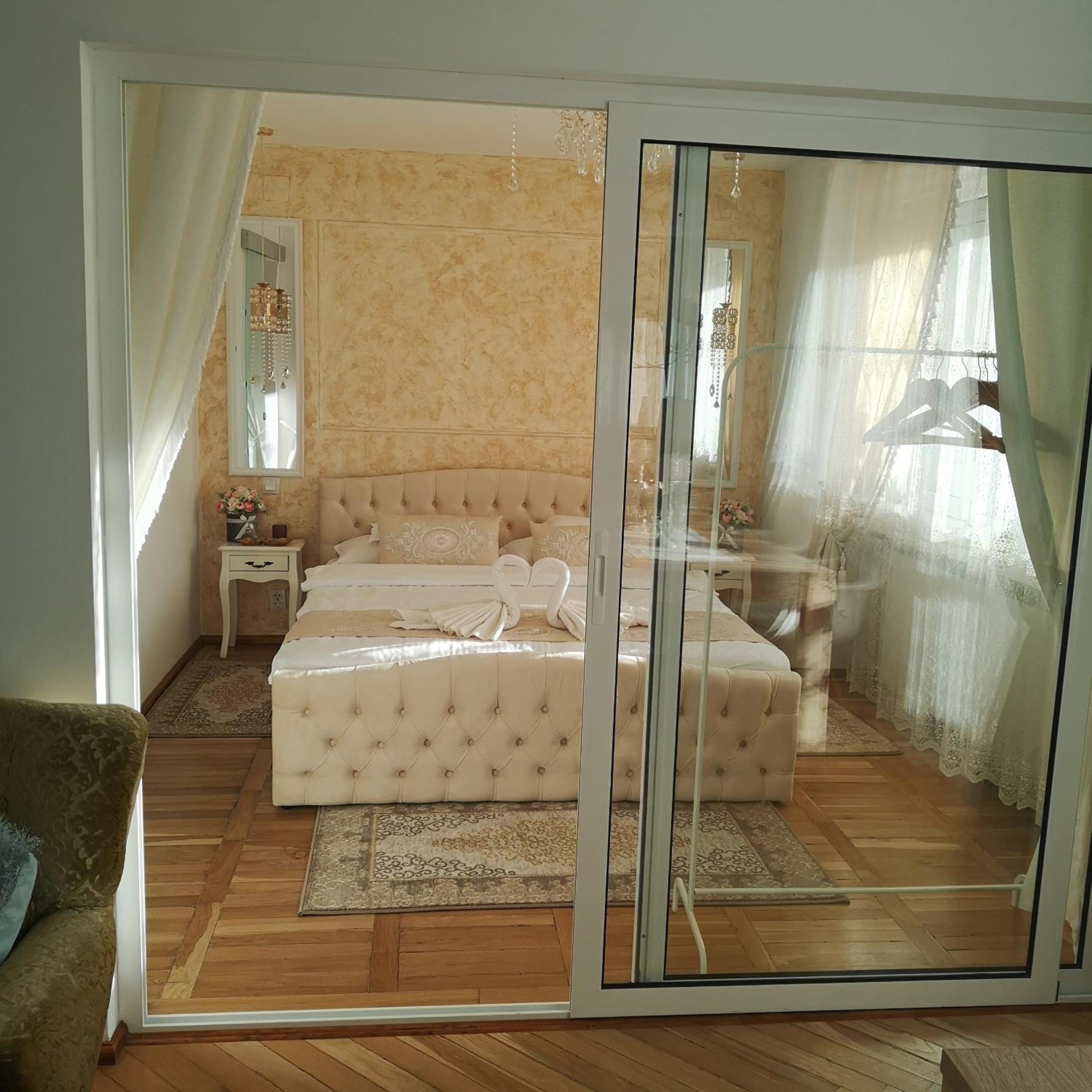 Penthouse Apartment - Photo 6