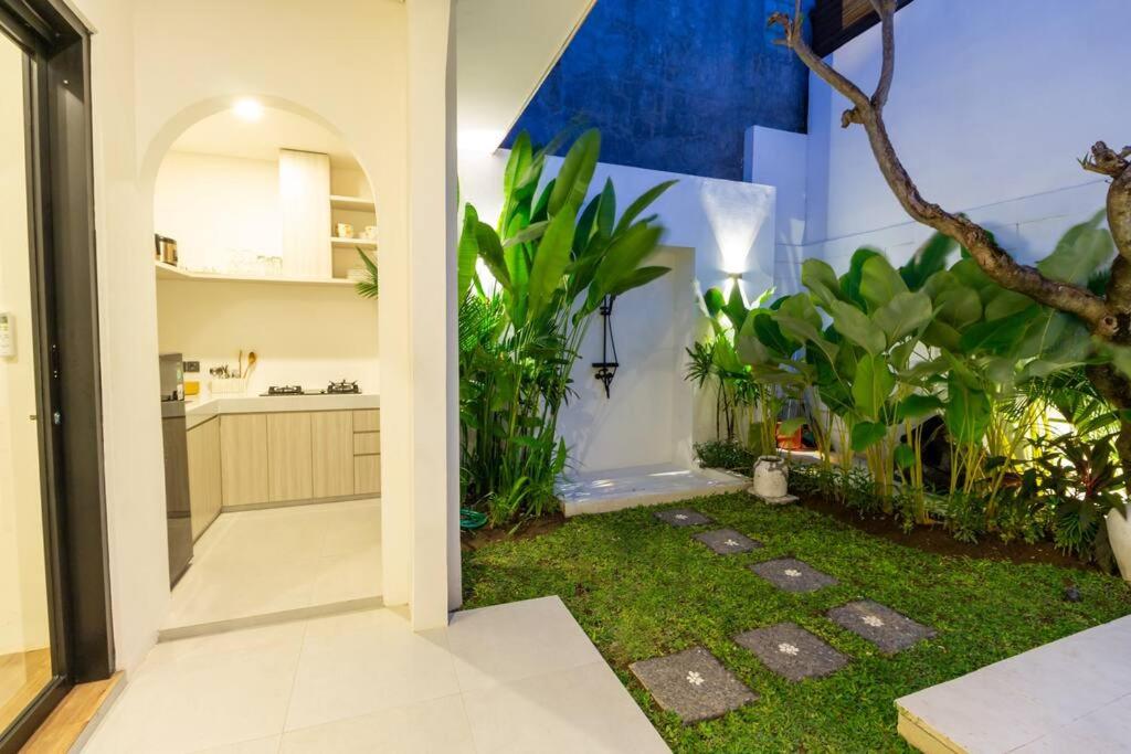 Villa photo 3