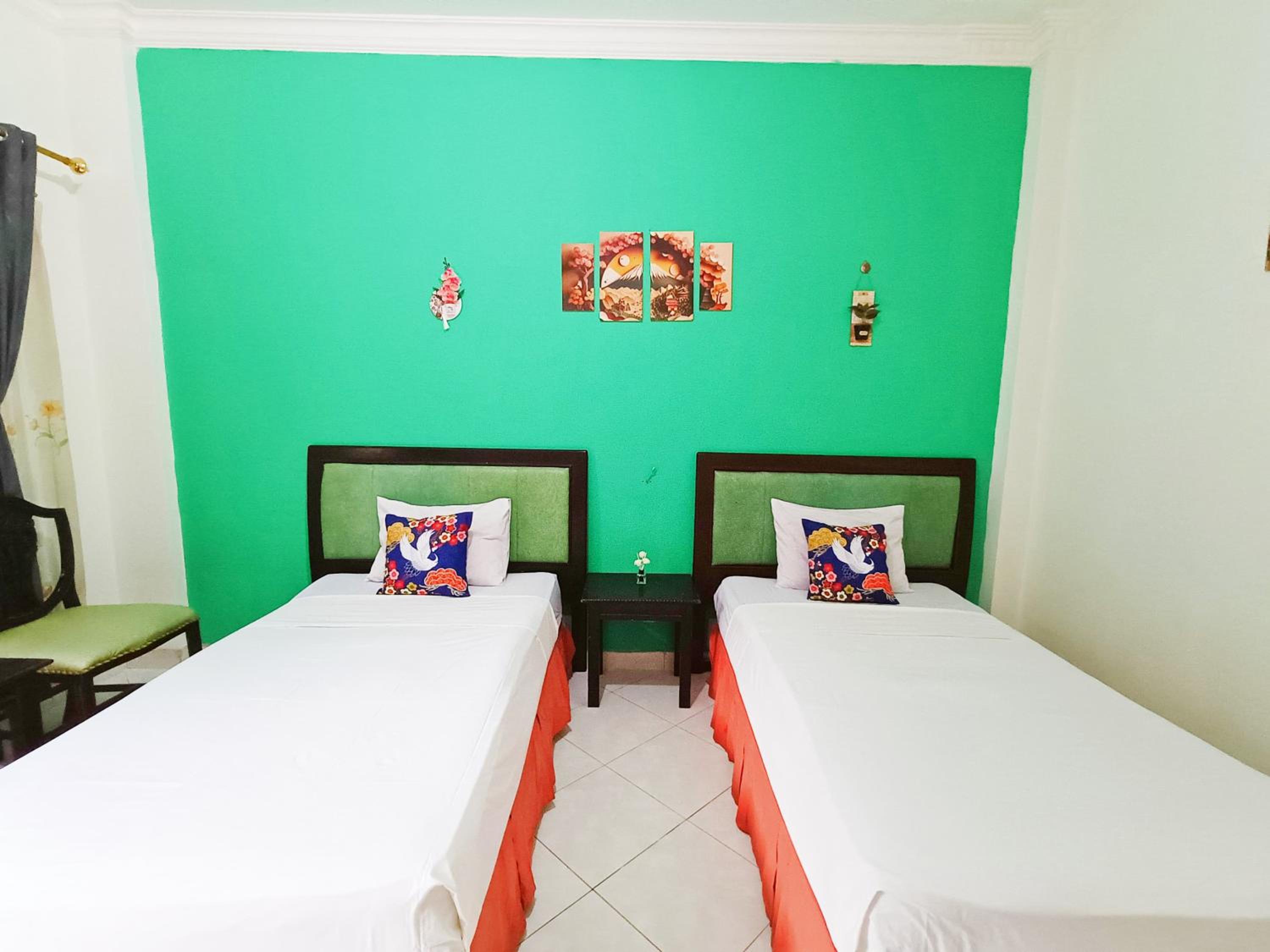 Deluxe Twin Room photo 2