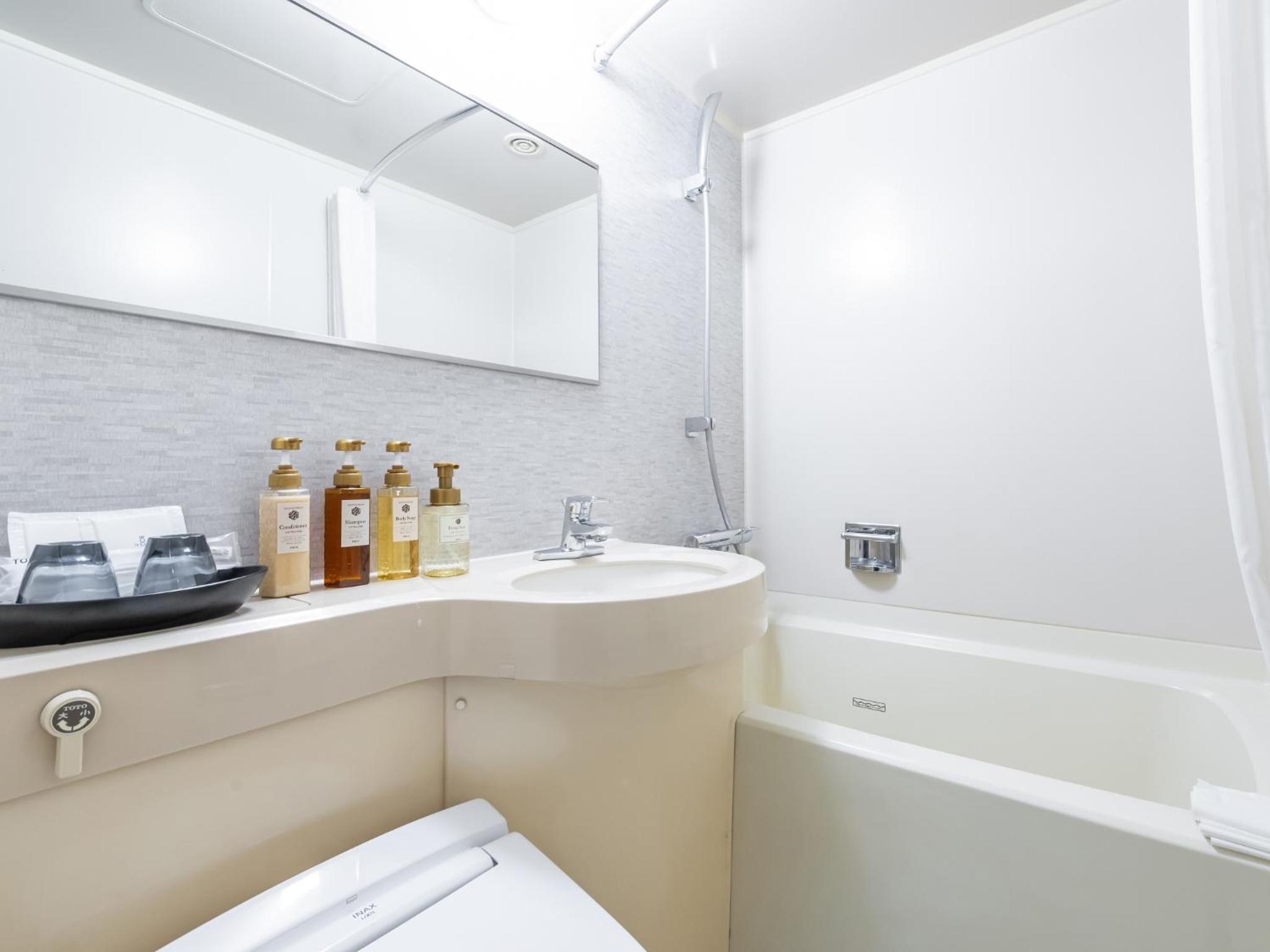 Double Room - Non-Smoking - Photo 3