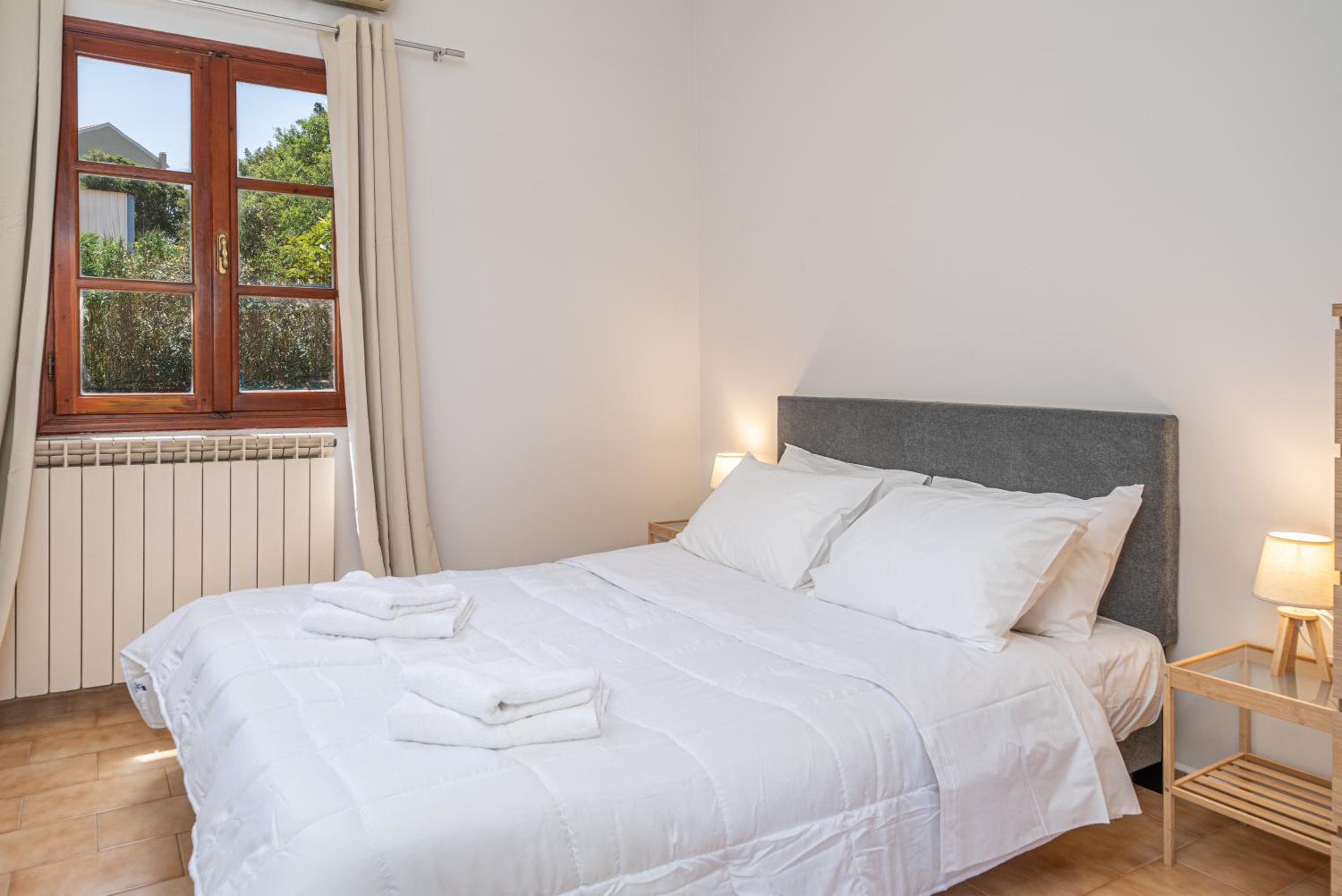 One-Bedroom House photo 2