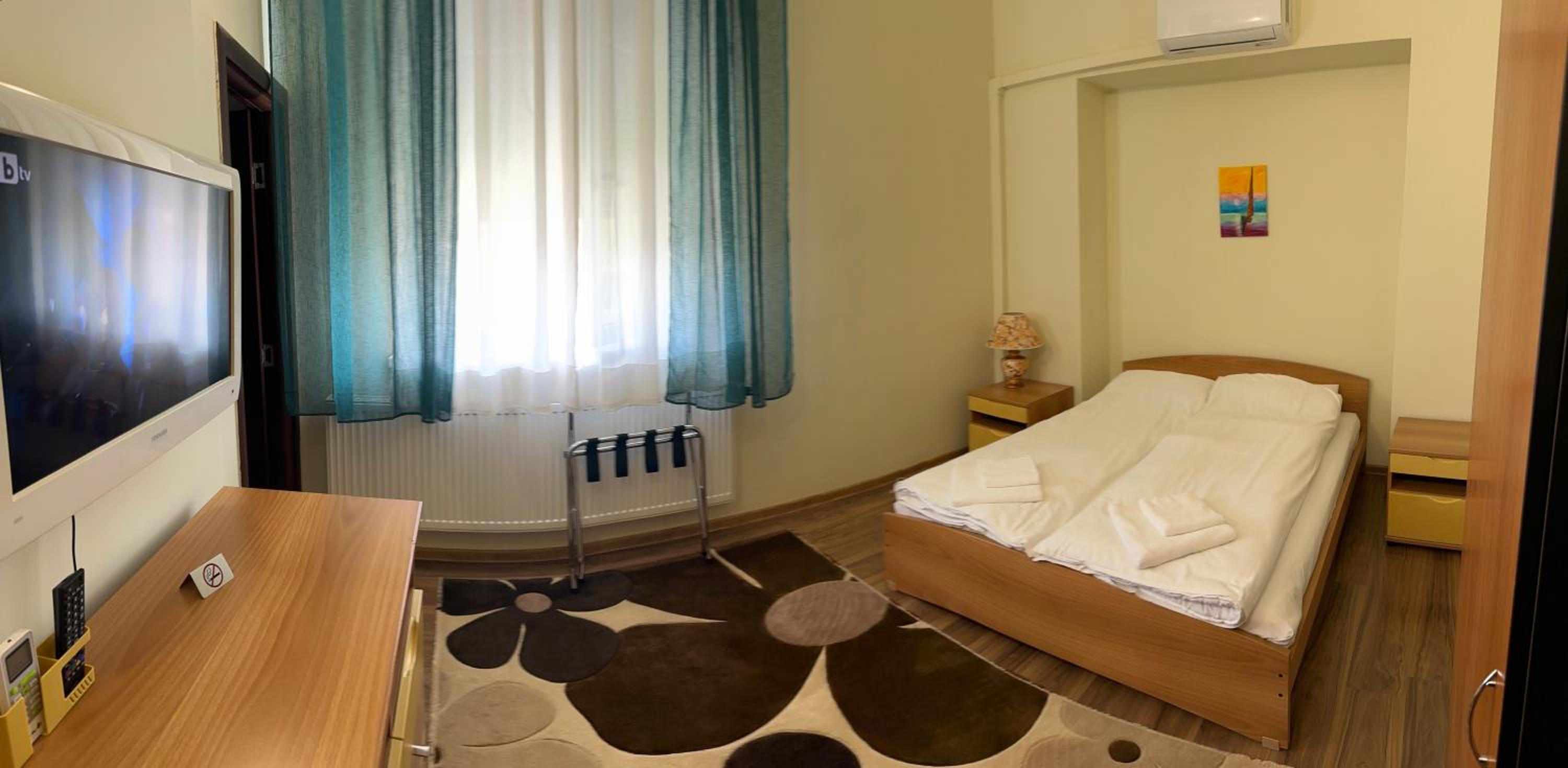 Deluxe Double Room photo 2