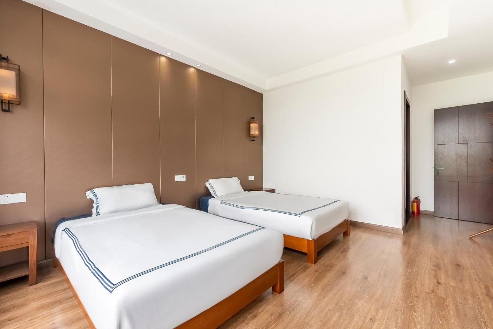 Double or Twin Room with Private Bathroom