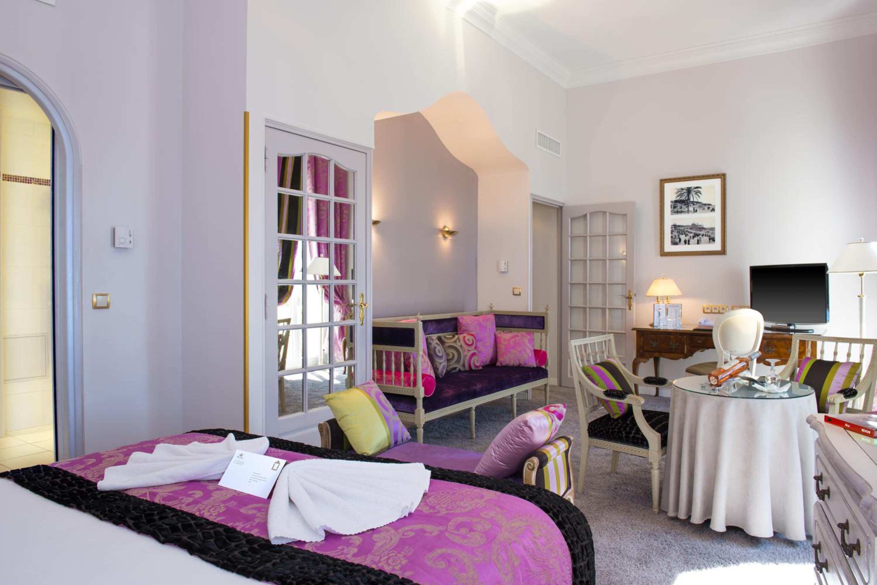 Junior Suite with Sea View - Photo 4