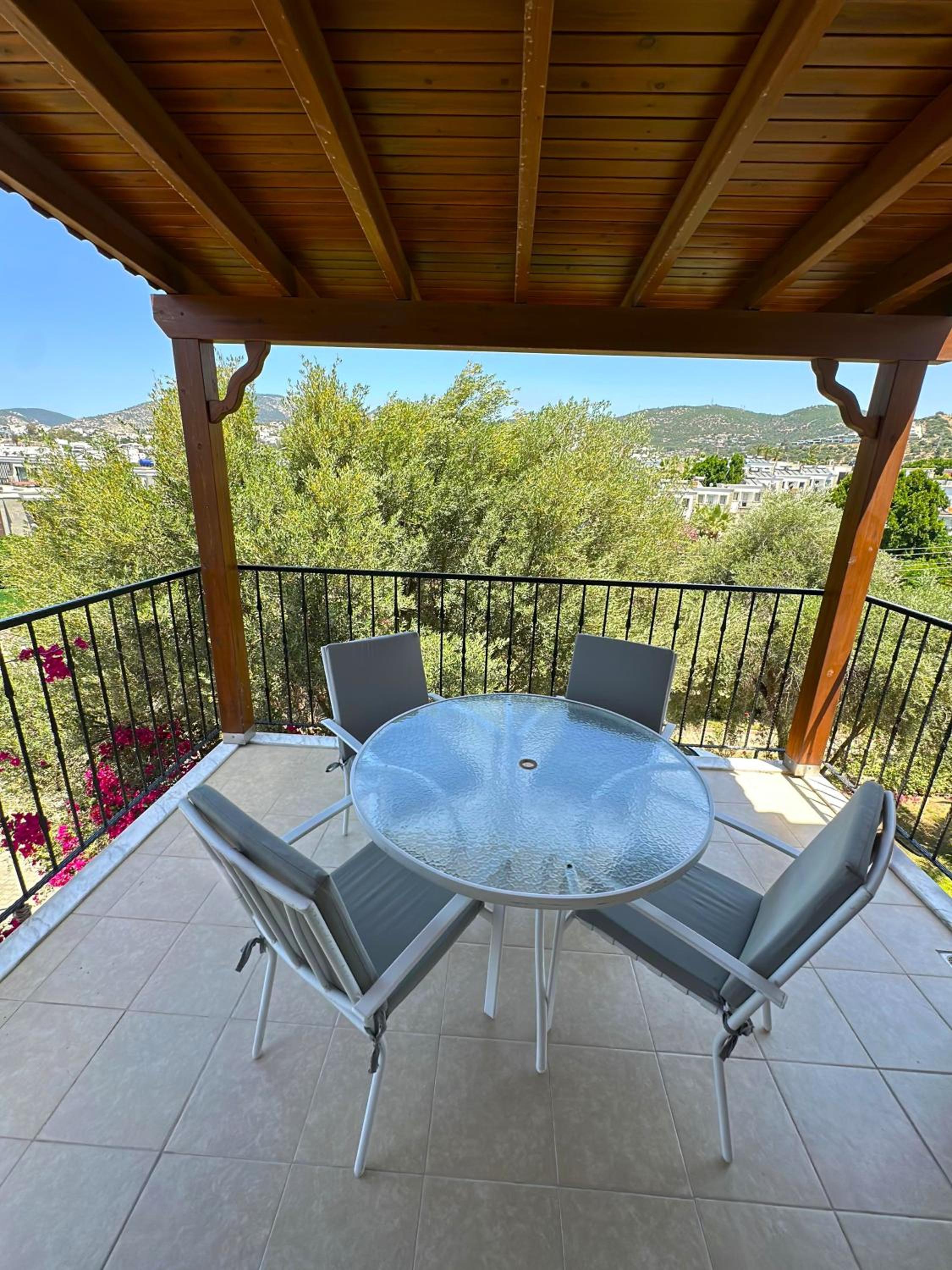 Double Room With Balcony photo 2