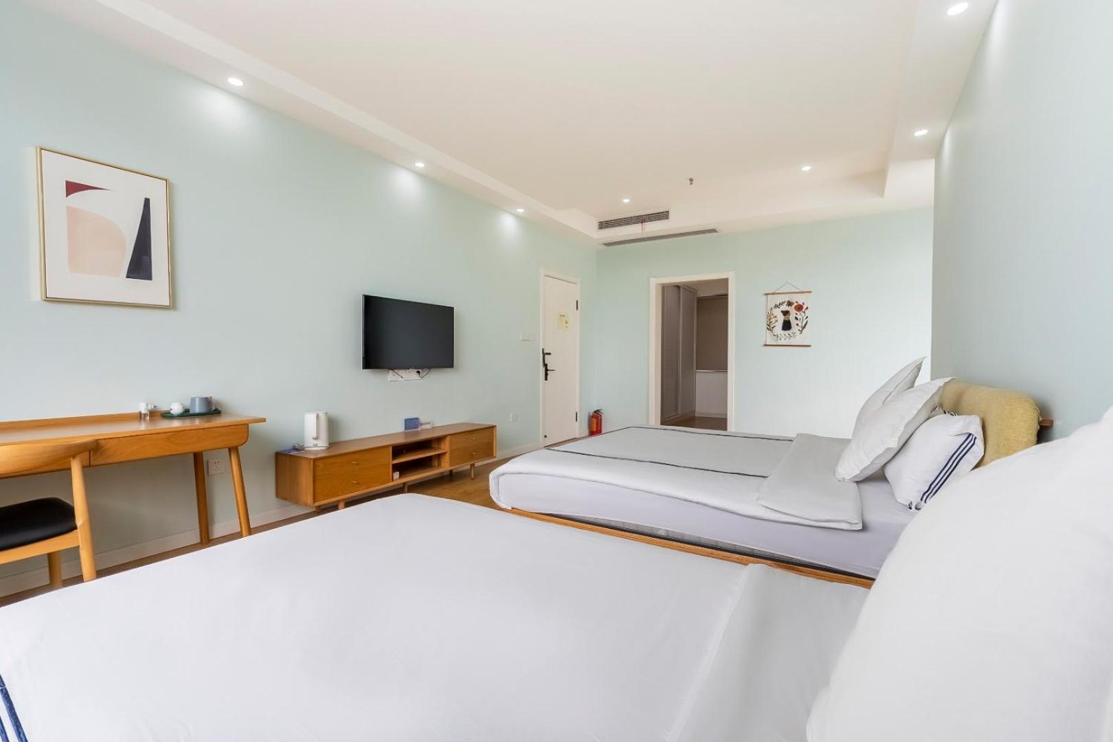 Family Suite with Balcony
