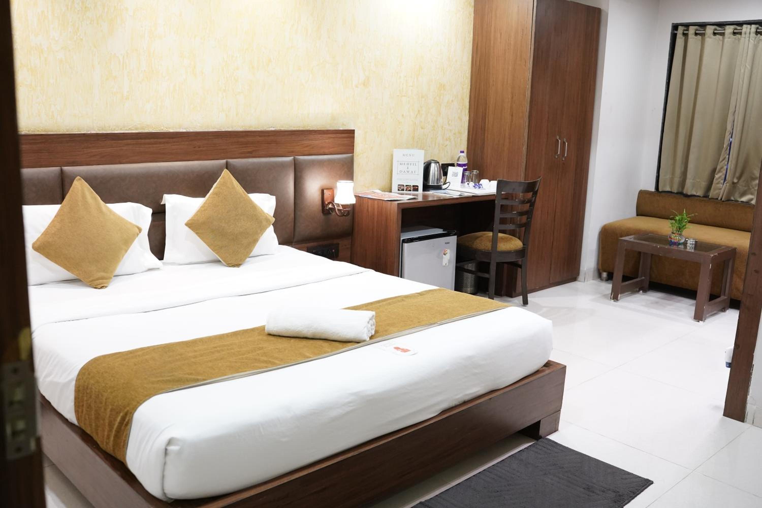 Superior King Suite
