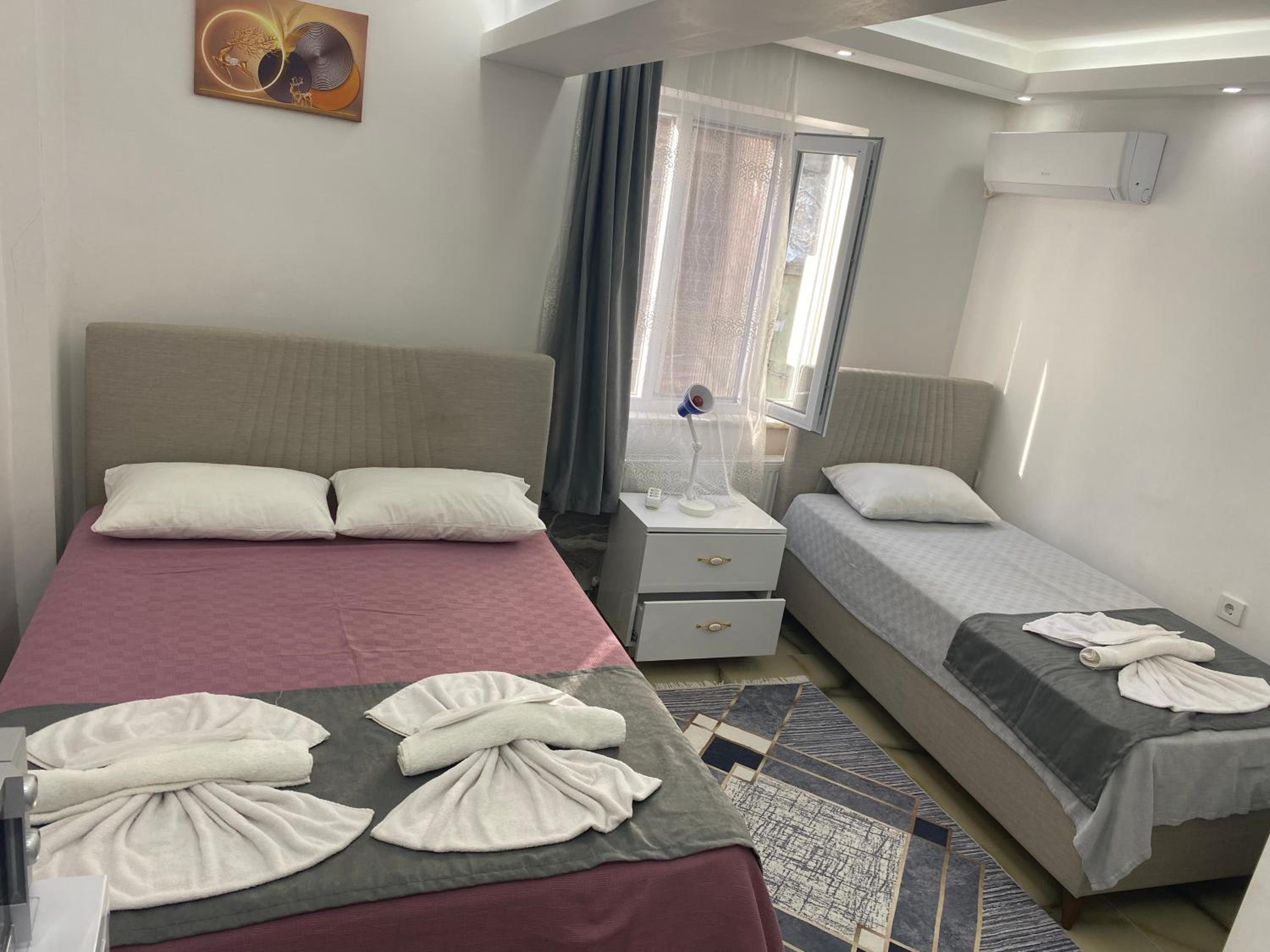 Deluxe Triple Room photo 1