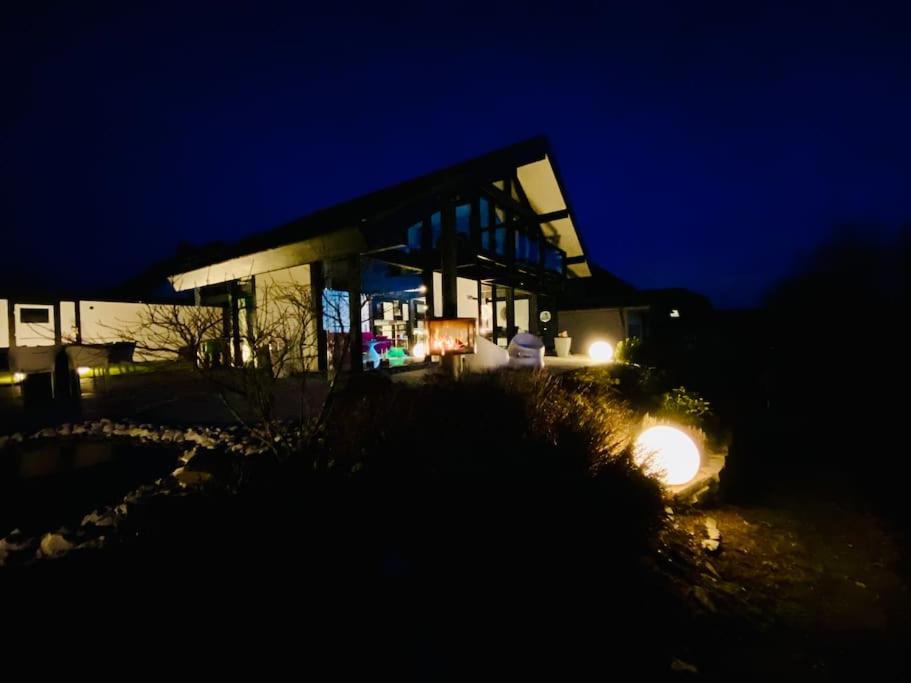 Three-Bedroom Villa photo 2