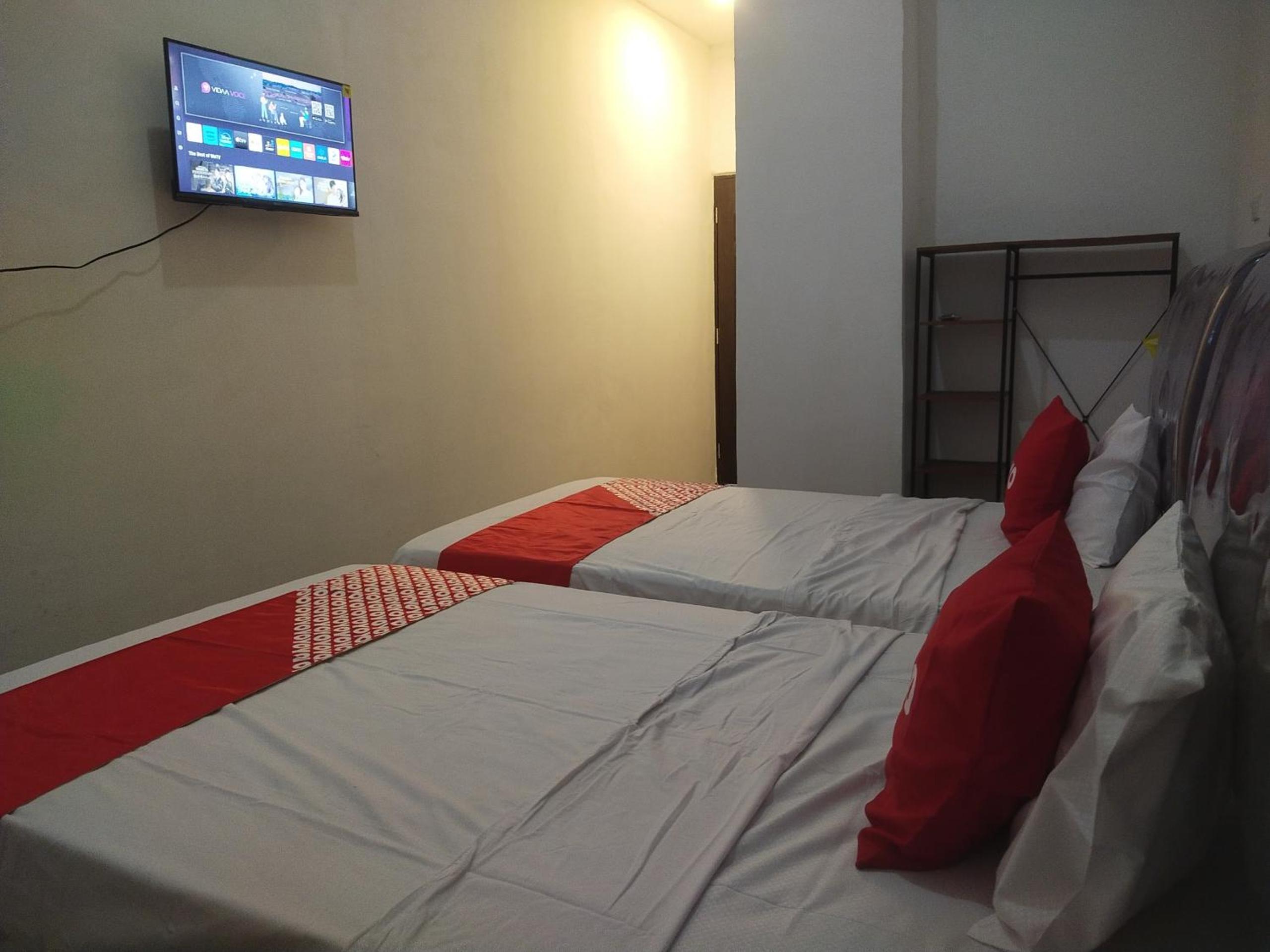 Delxue Twin Room photo 2