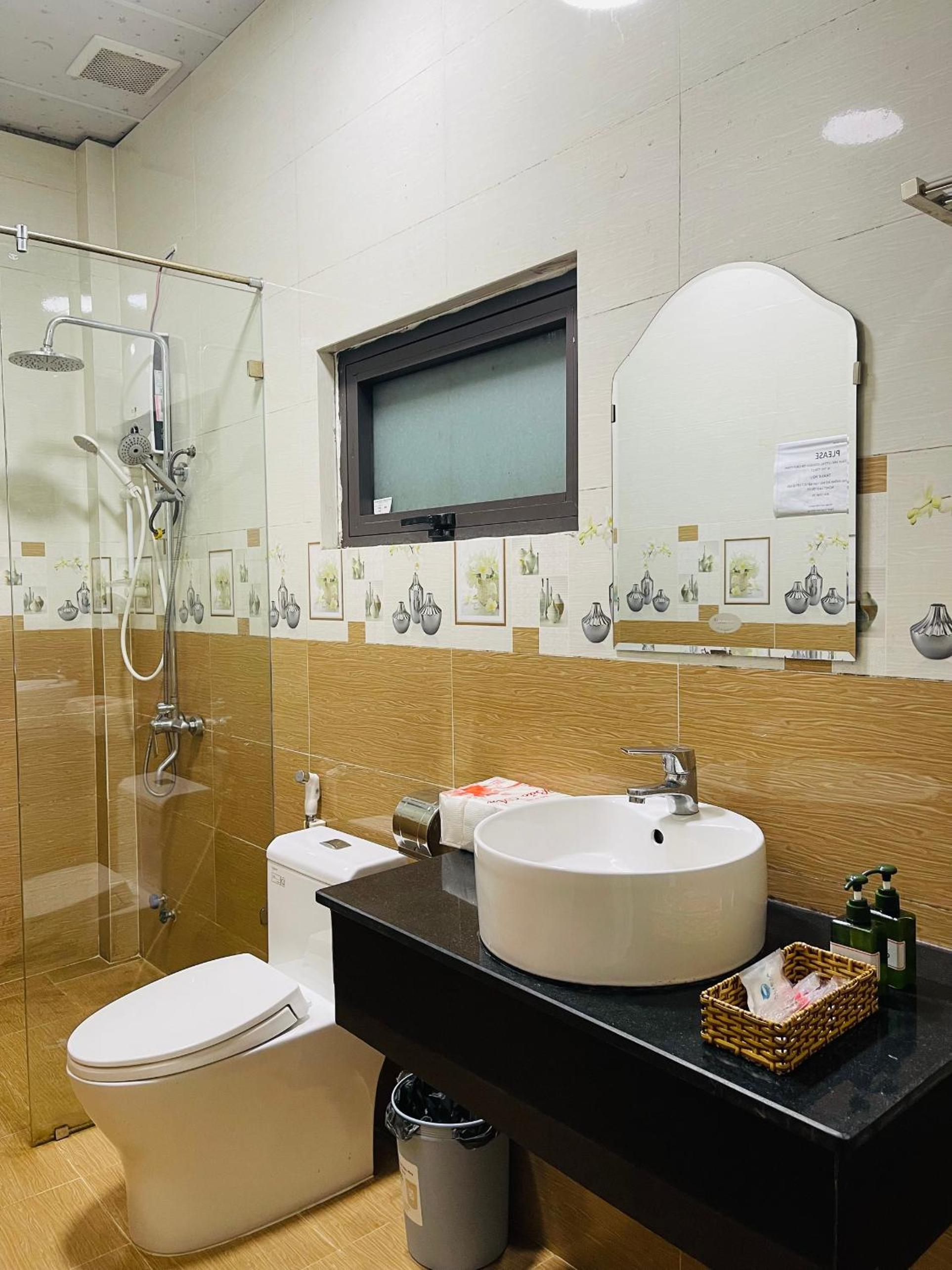 Superior Deluxe Double Or Twin Room  photo 3