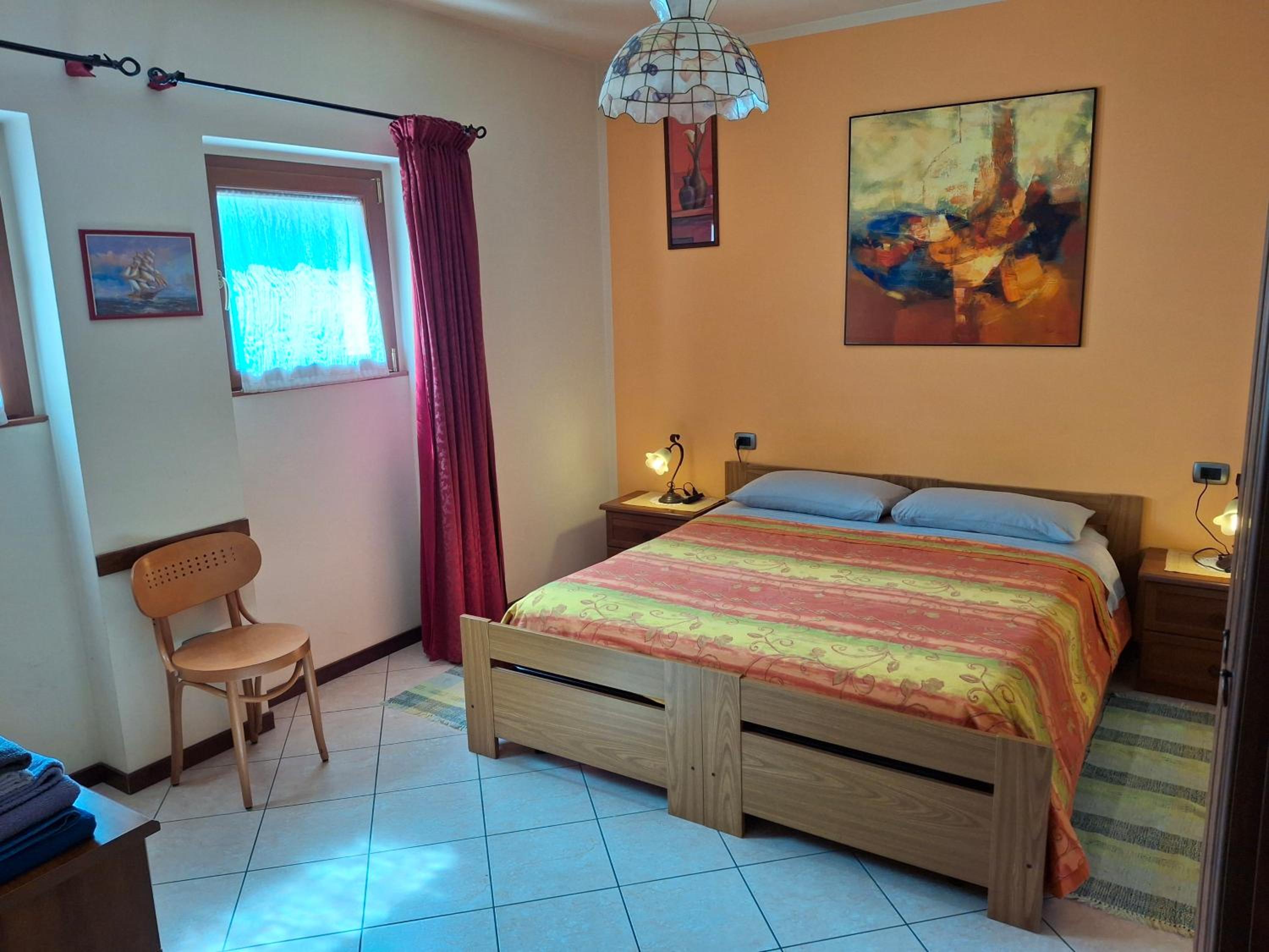 Twin Room - Photo 9