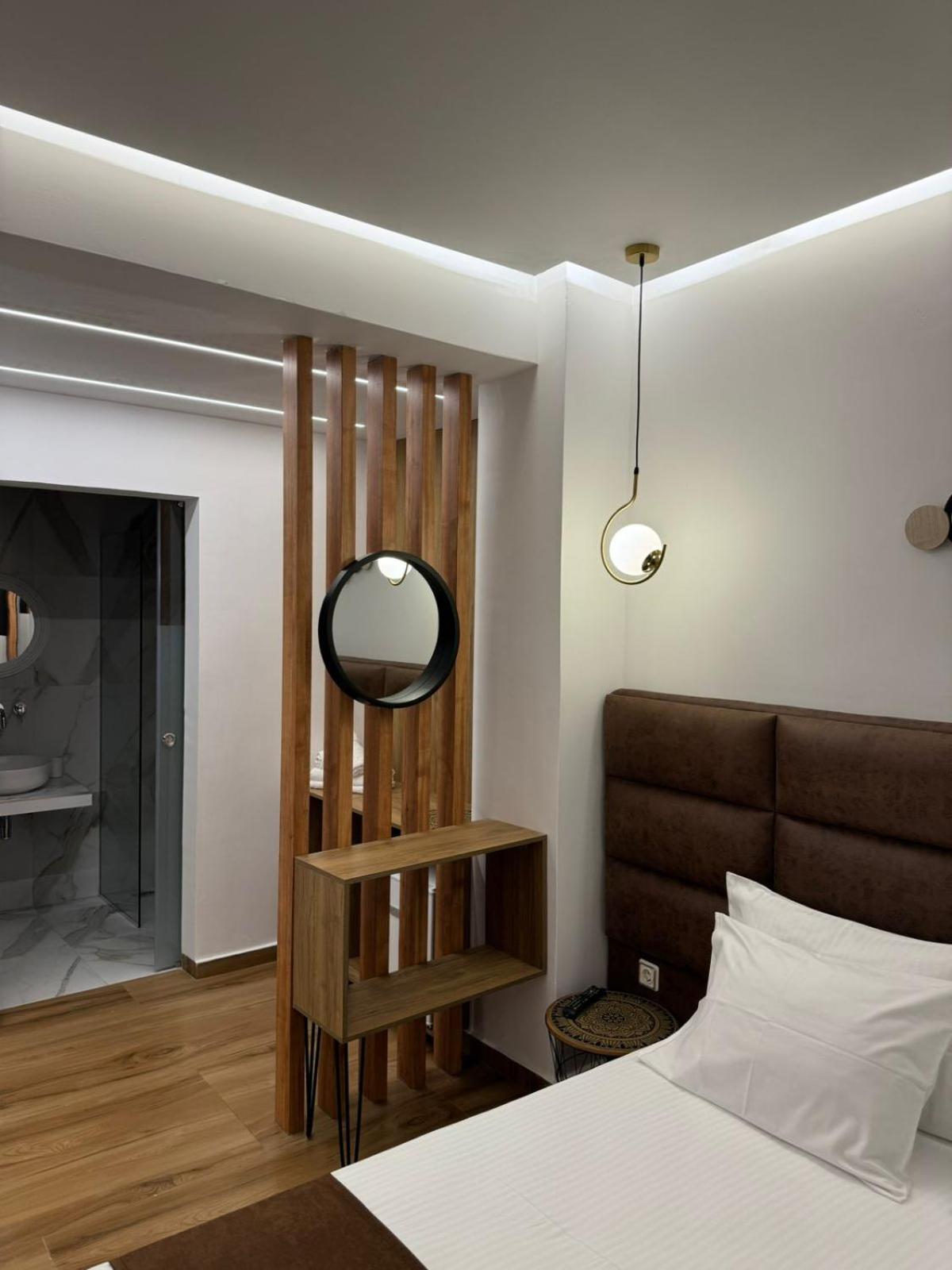 Deluxe Double Room with Balcony and Sea View photo 1