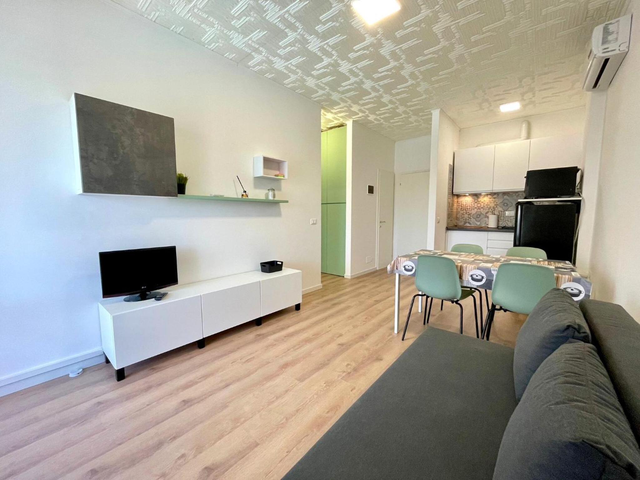 Apartment photo 1