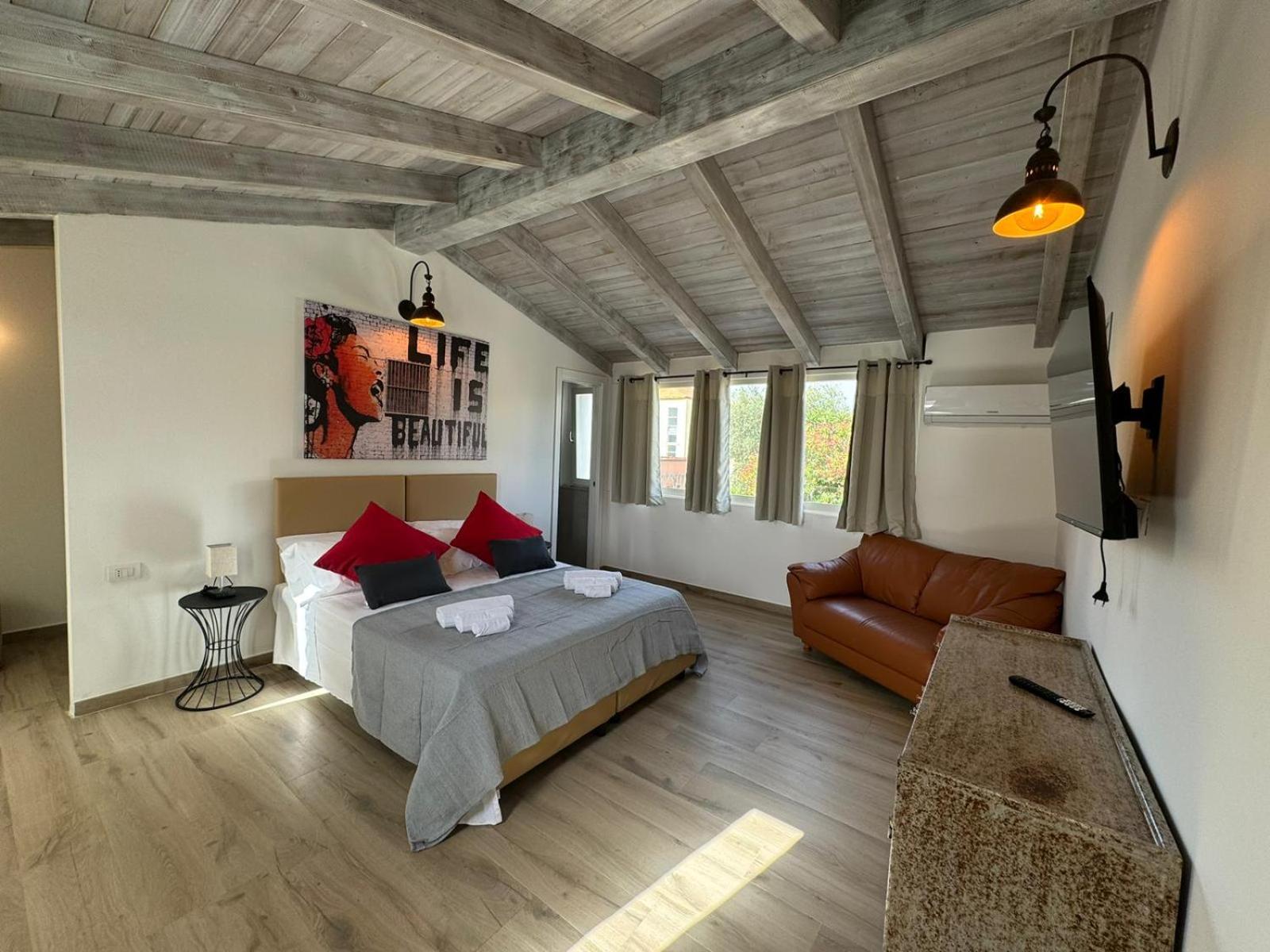 Double or Twin Room photo 1