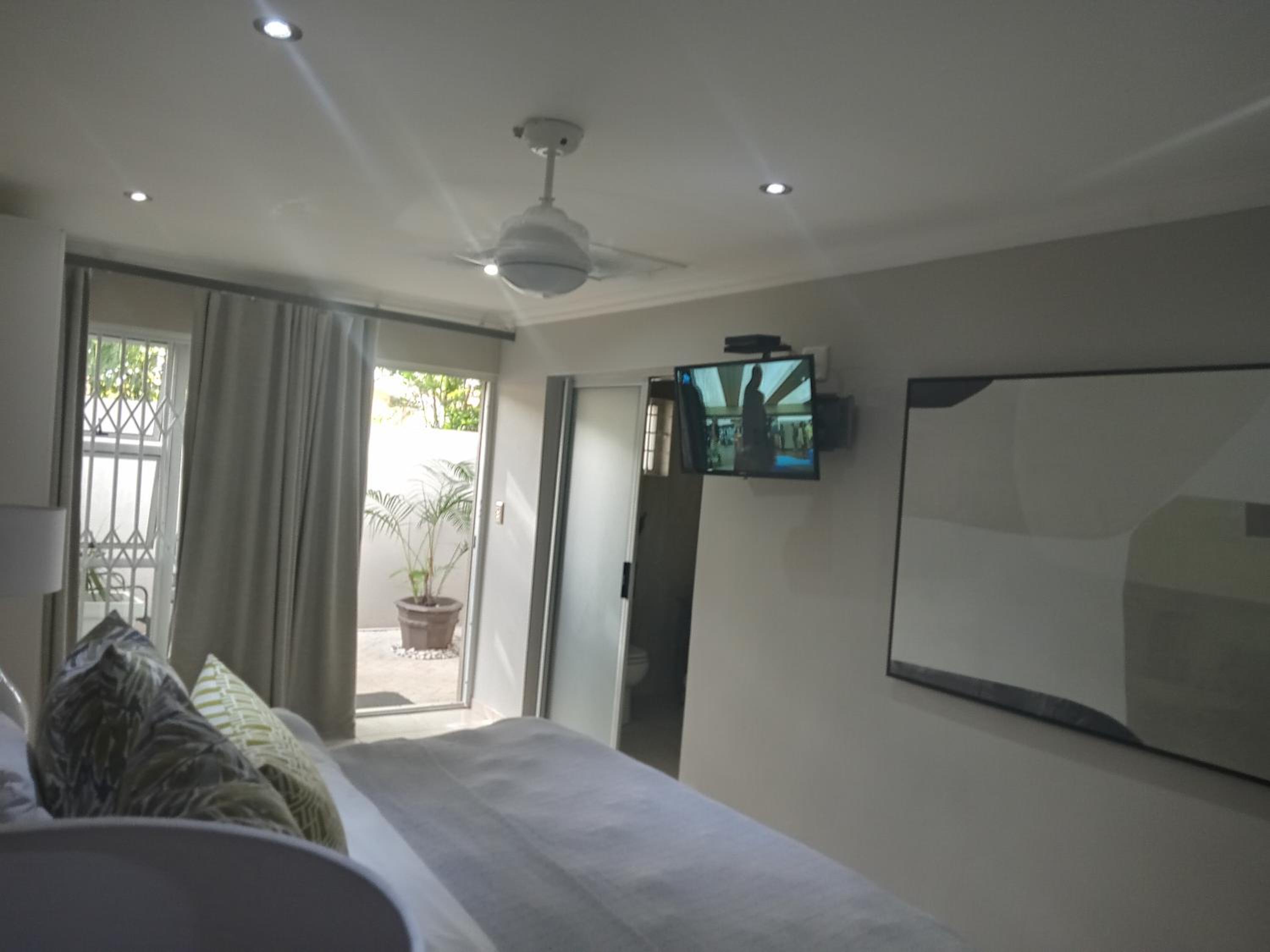  Double Room - Photo 3