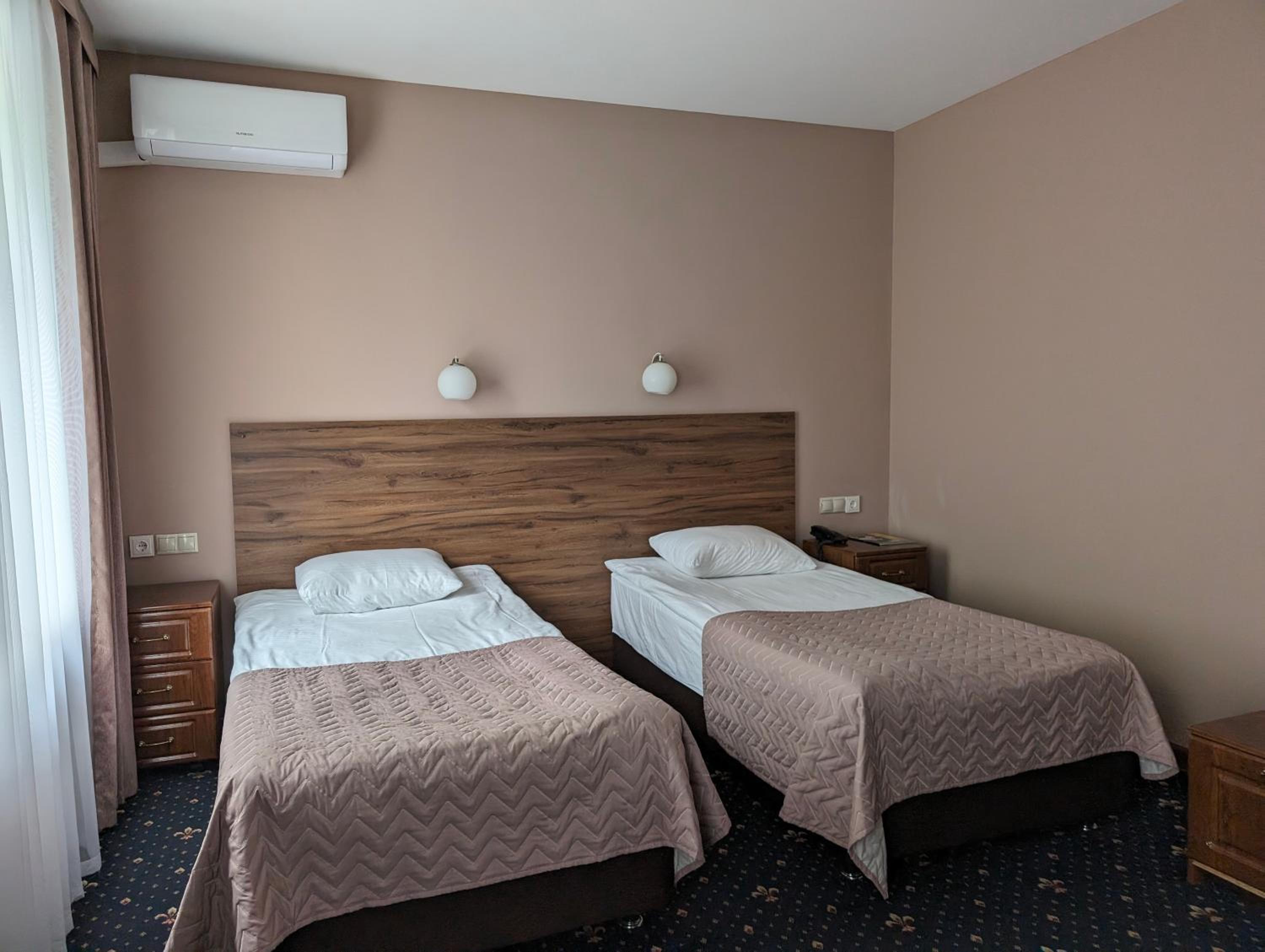Standard Twin Room photo 1