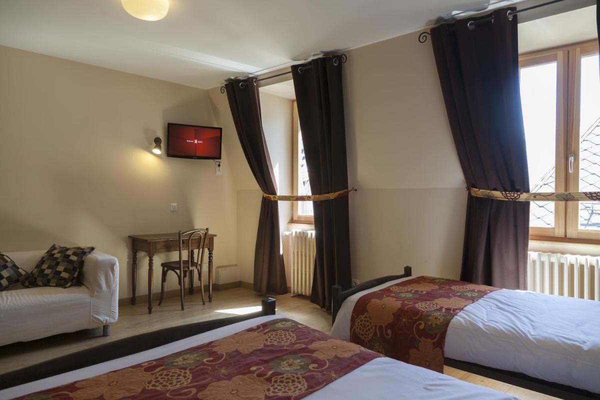 Luxury Triple Room photo 2