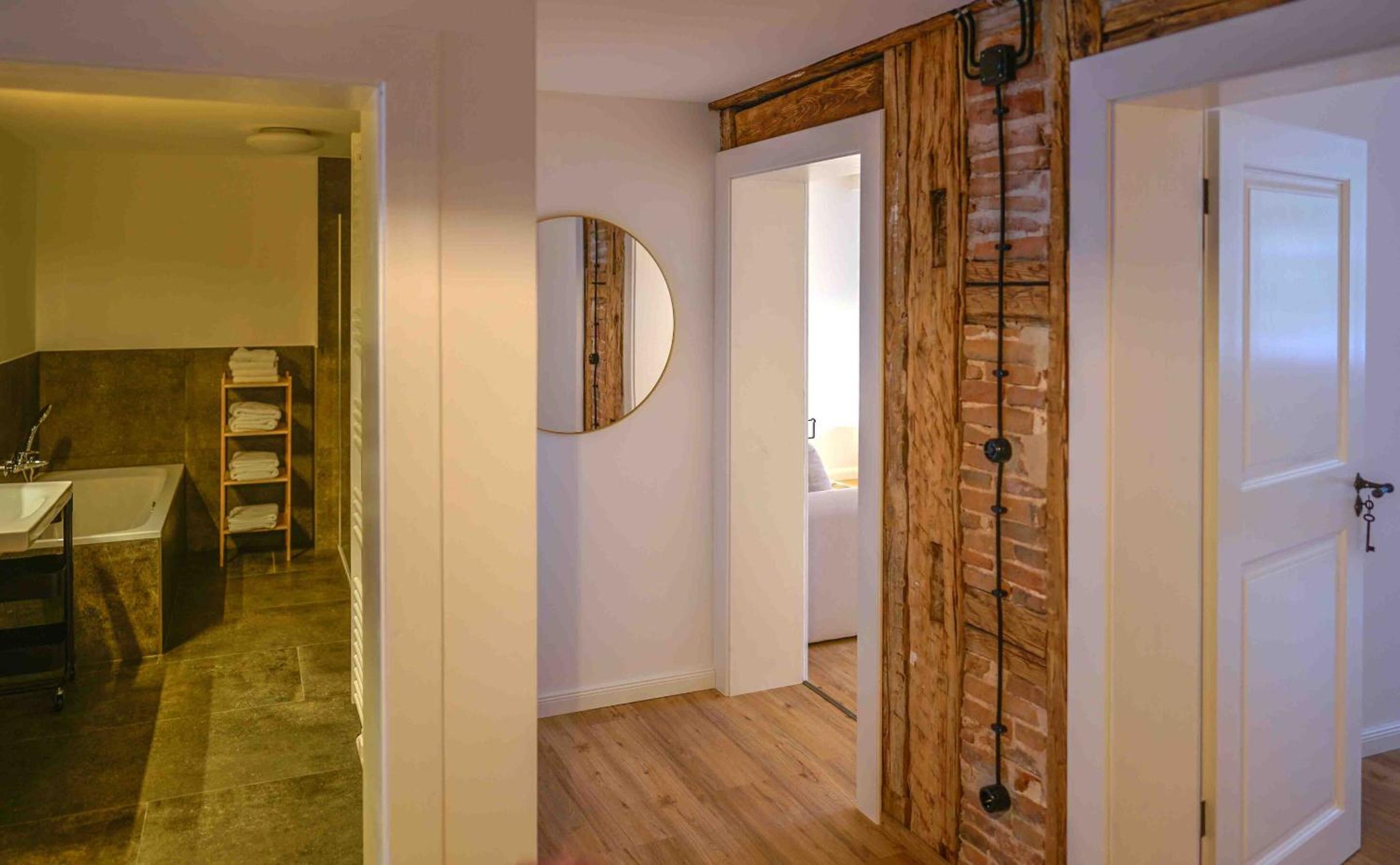 Superior One-Bedroom Apartment photo 3