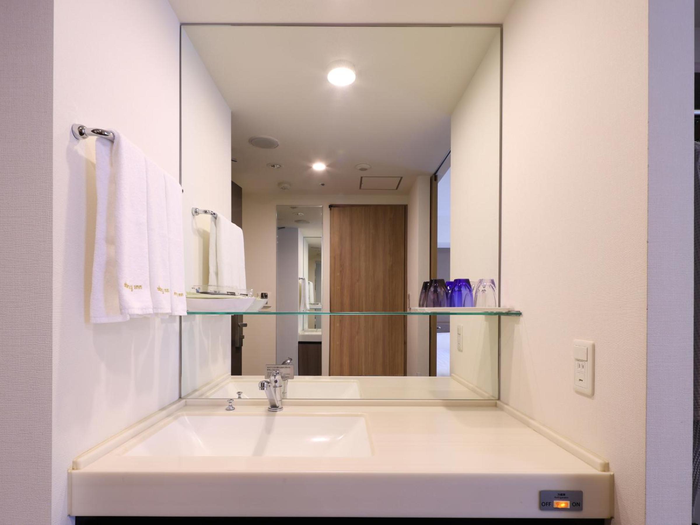 Double Room for Single Use - Non-Smoking photo 2