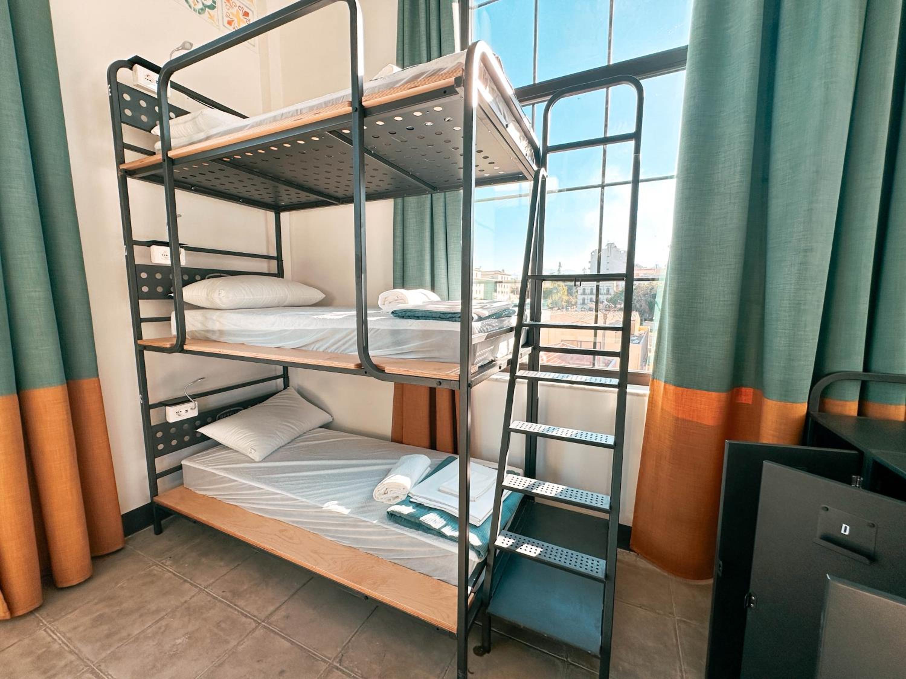 Single Bed in Mixed Dormitory Room photo 1
