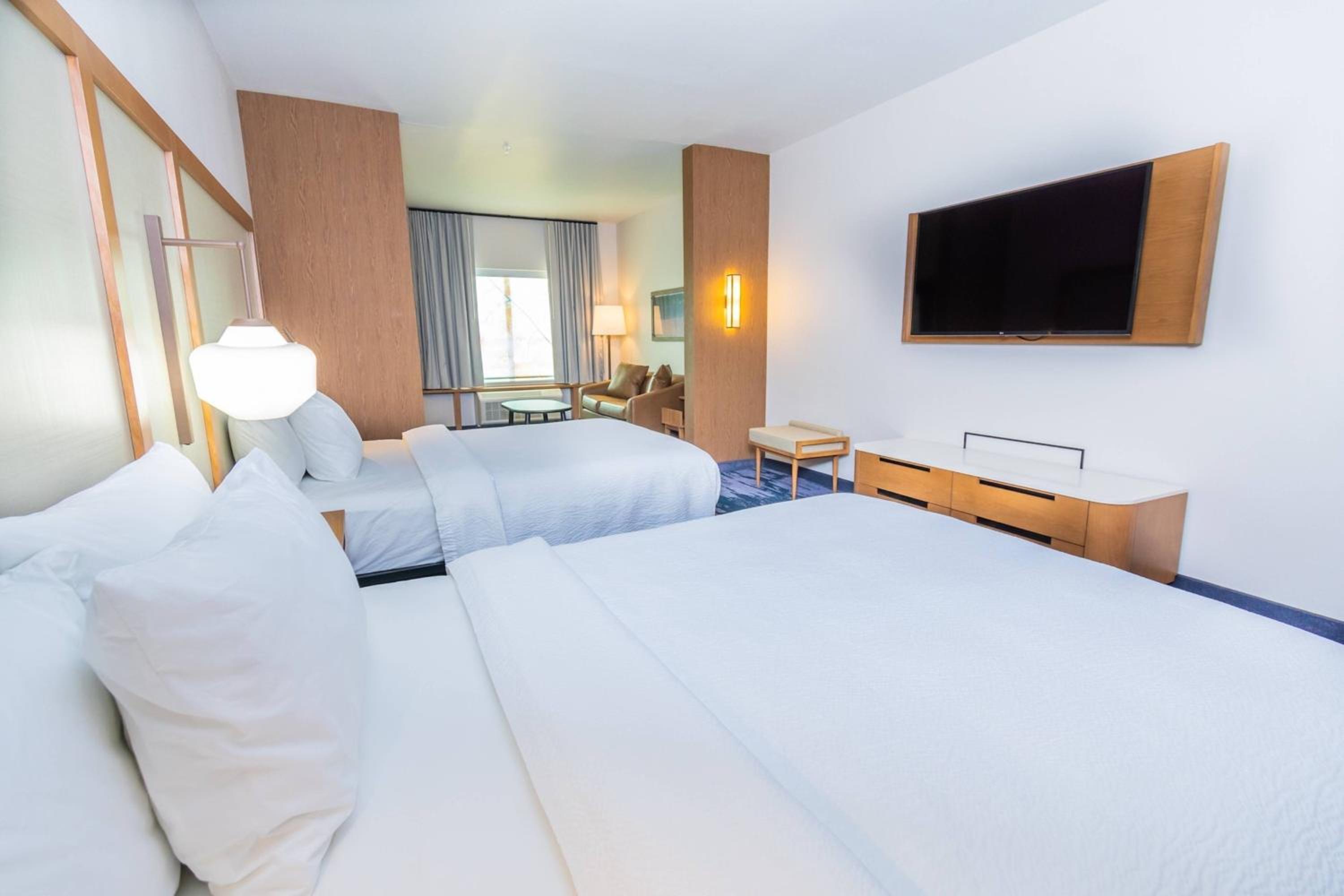 Suite, Two Queen Beds and Sofa bed - Photo 6