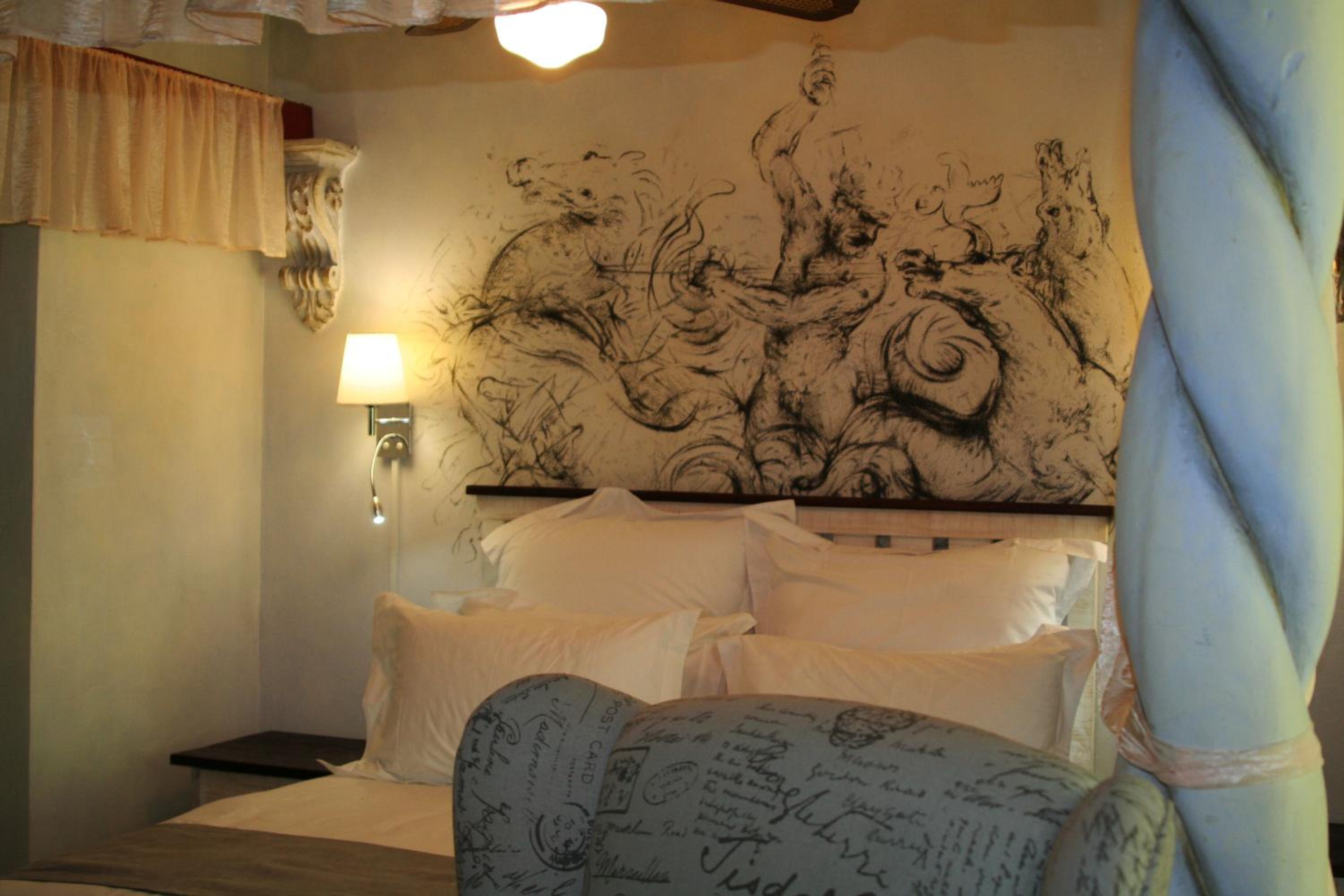 Deluxe Queen Room photo 2