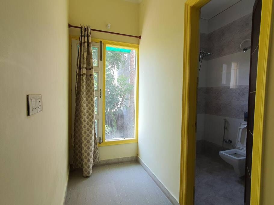 Three-Bedroom Apartment photo 2