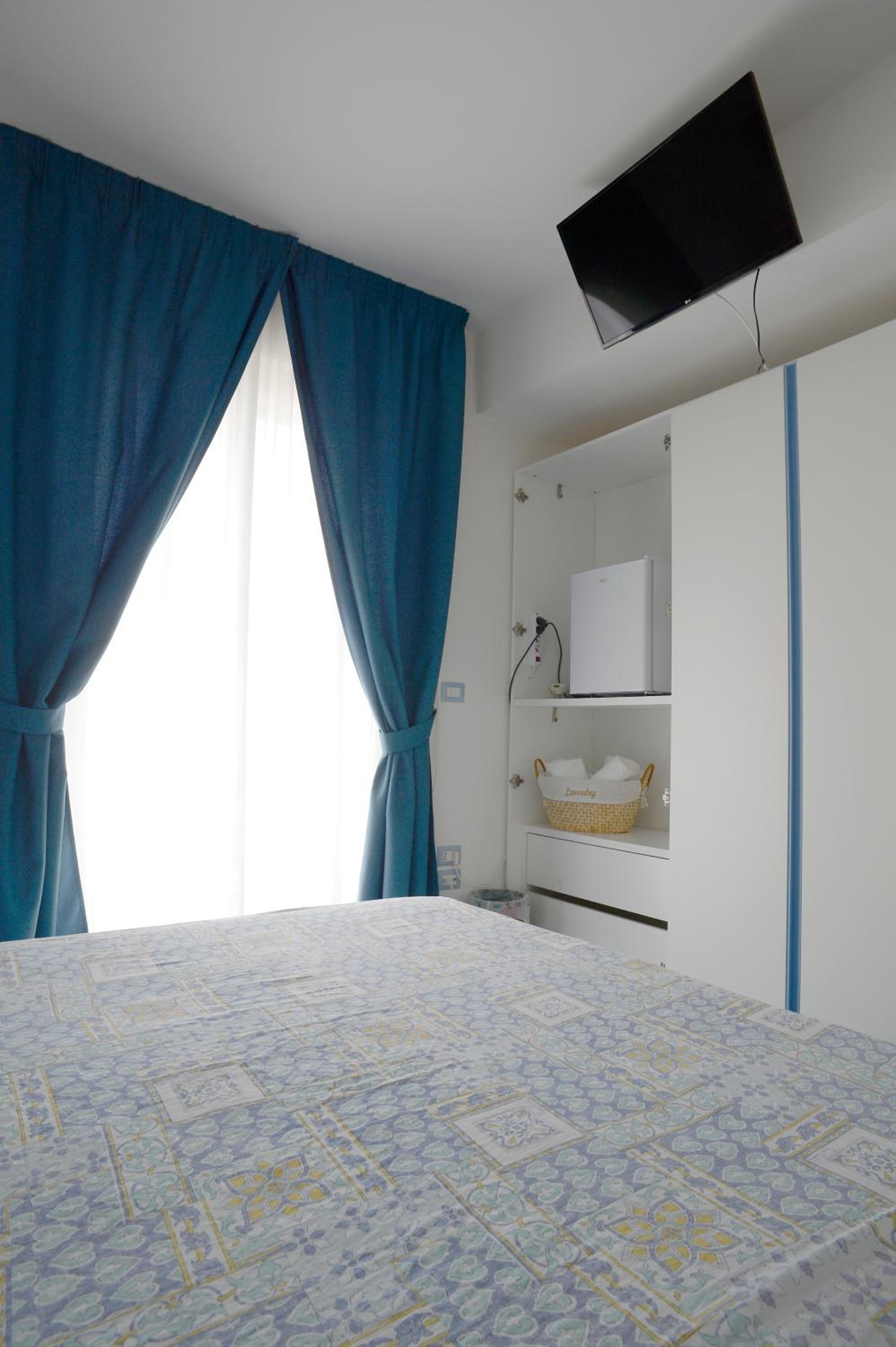 Double Room with Private External Bathroom
