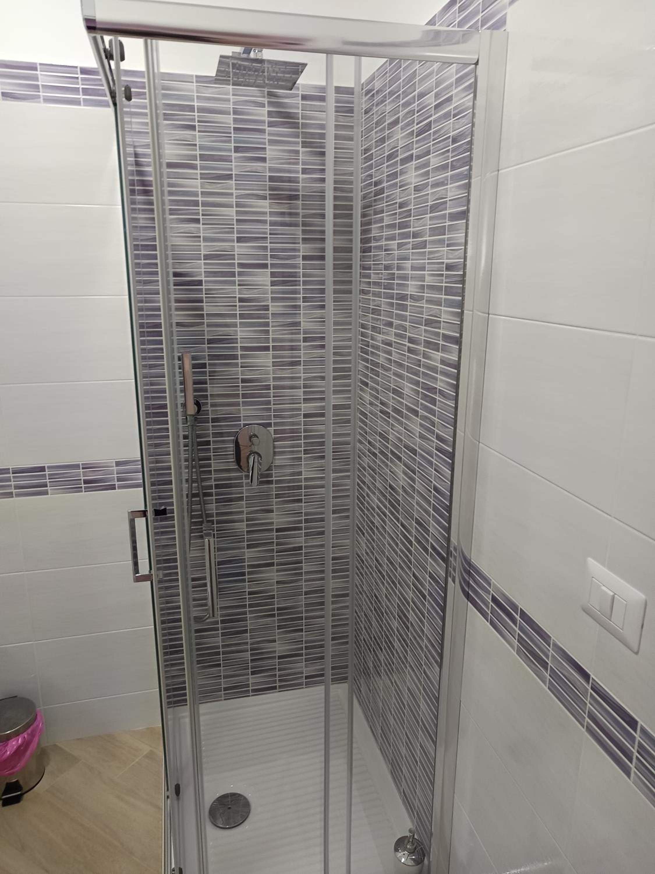 Quadruple Room with Private Bathroom photo 3