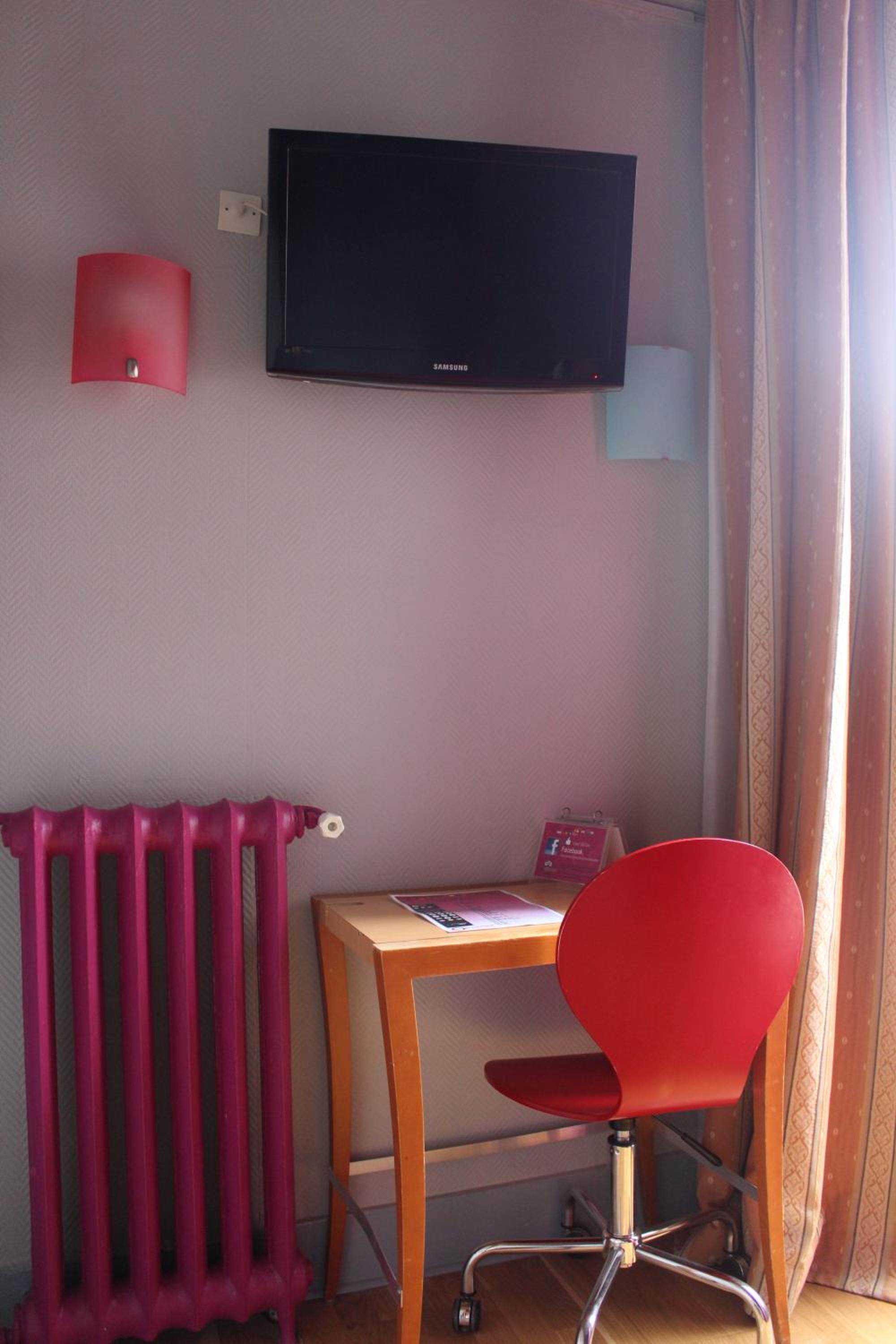 Budget Double Room photo 3