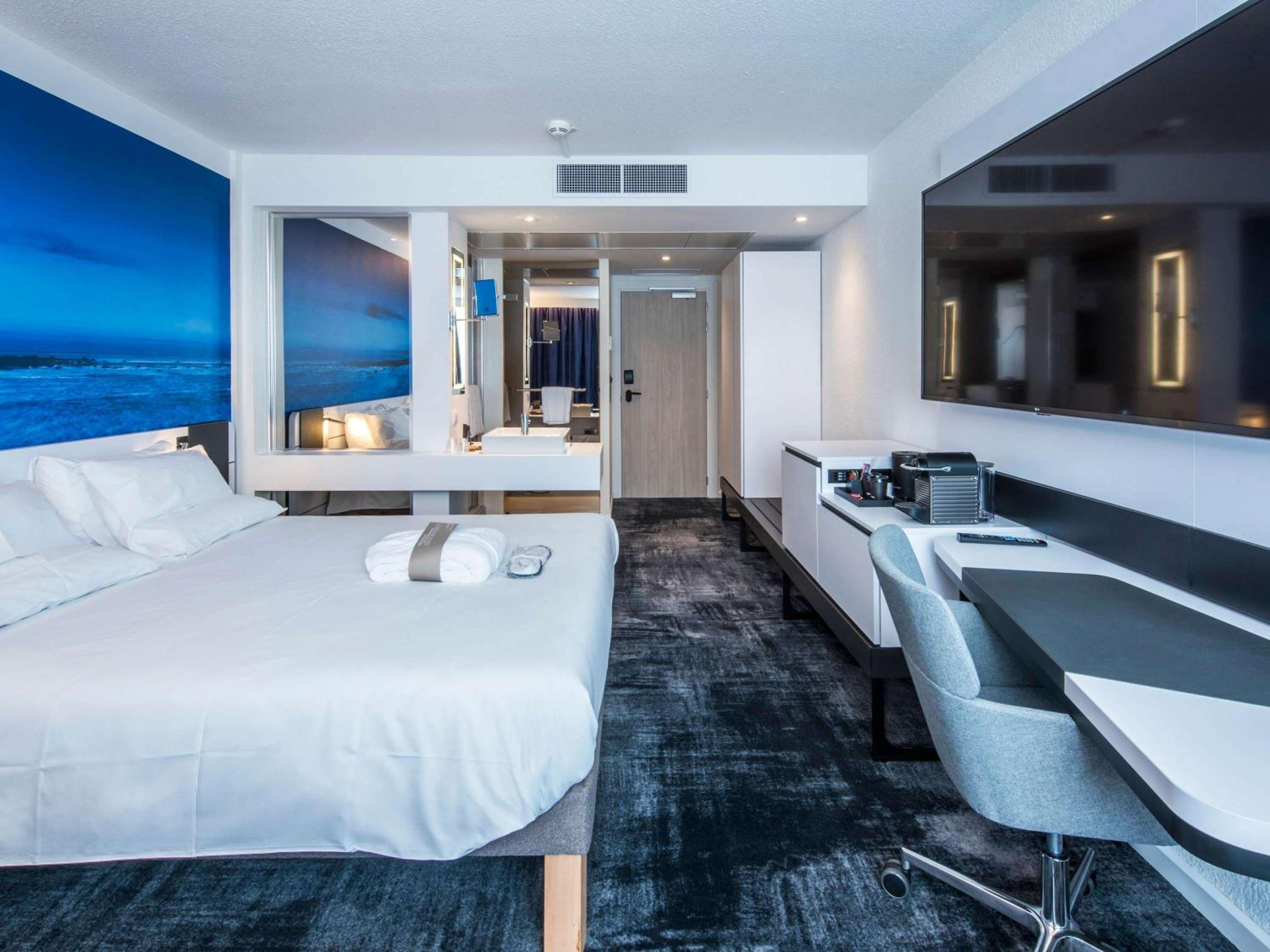 Executive Queen Room - Photo 1