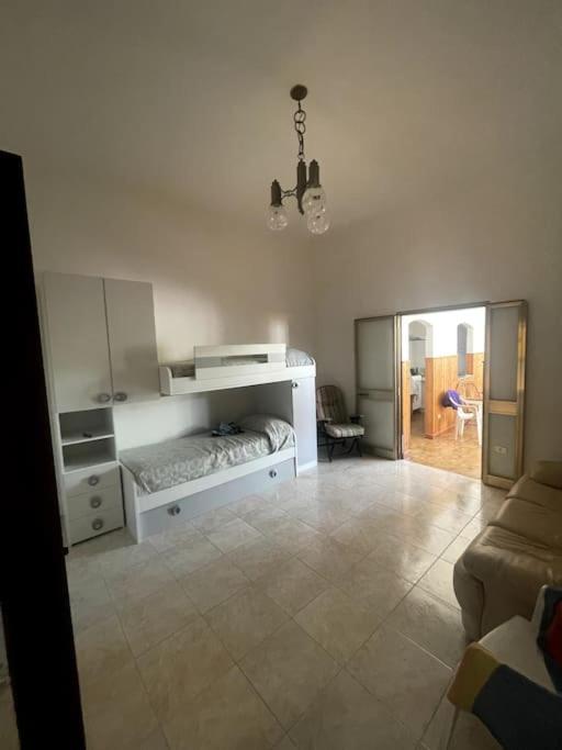 Three-Bedroom Apartment photo 3