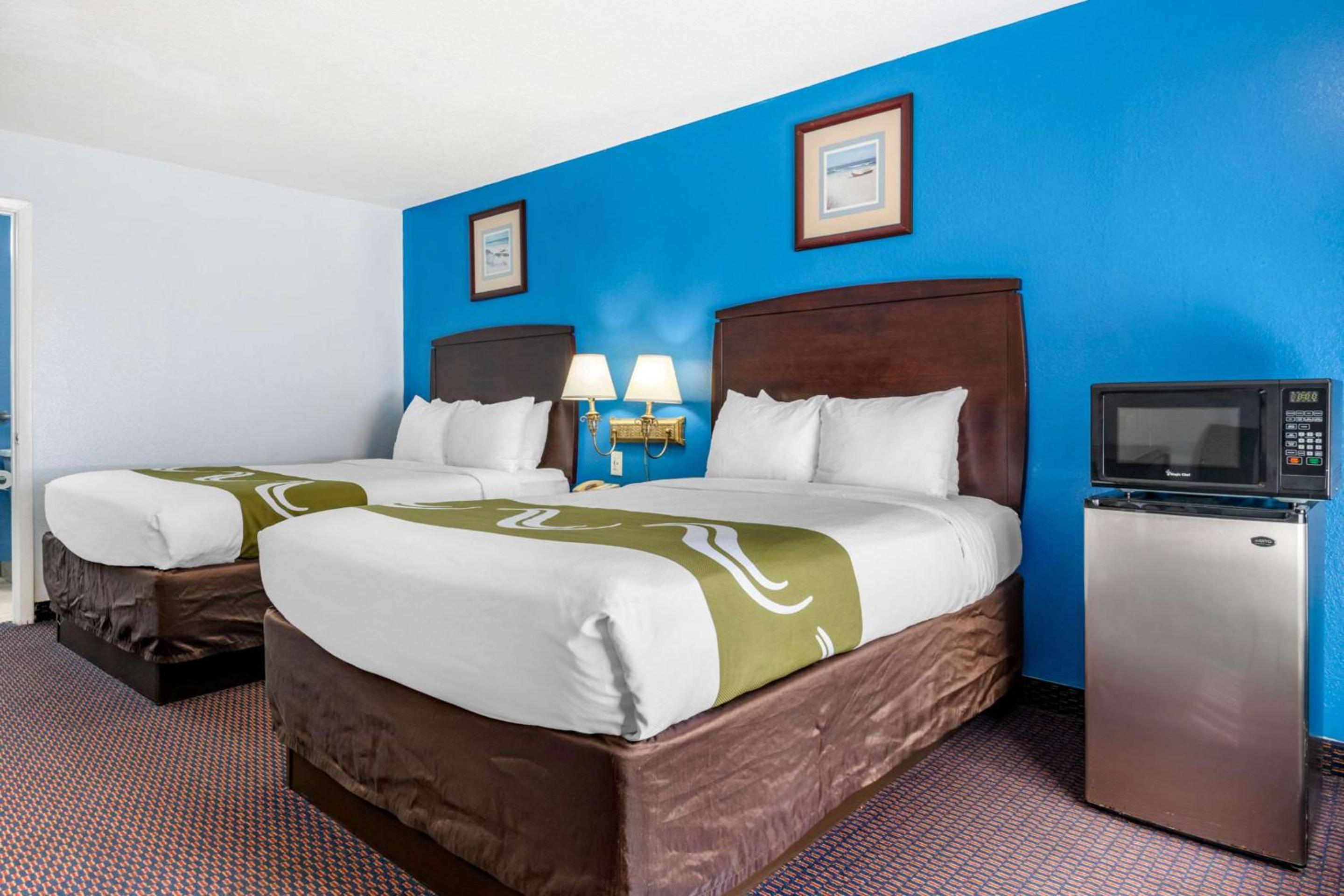 Queen Room with Two Queen Beds - Accessible/Non-Smoking  - Photo 1