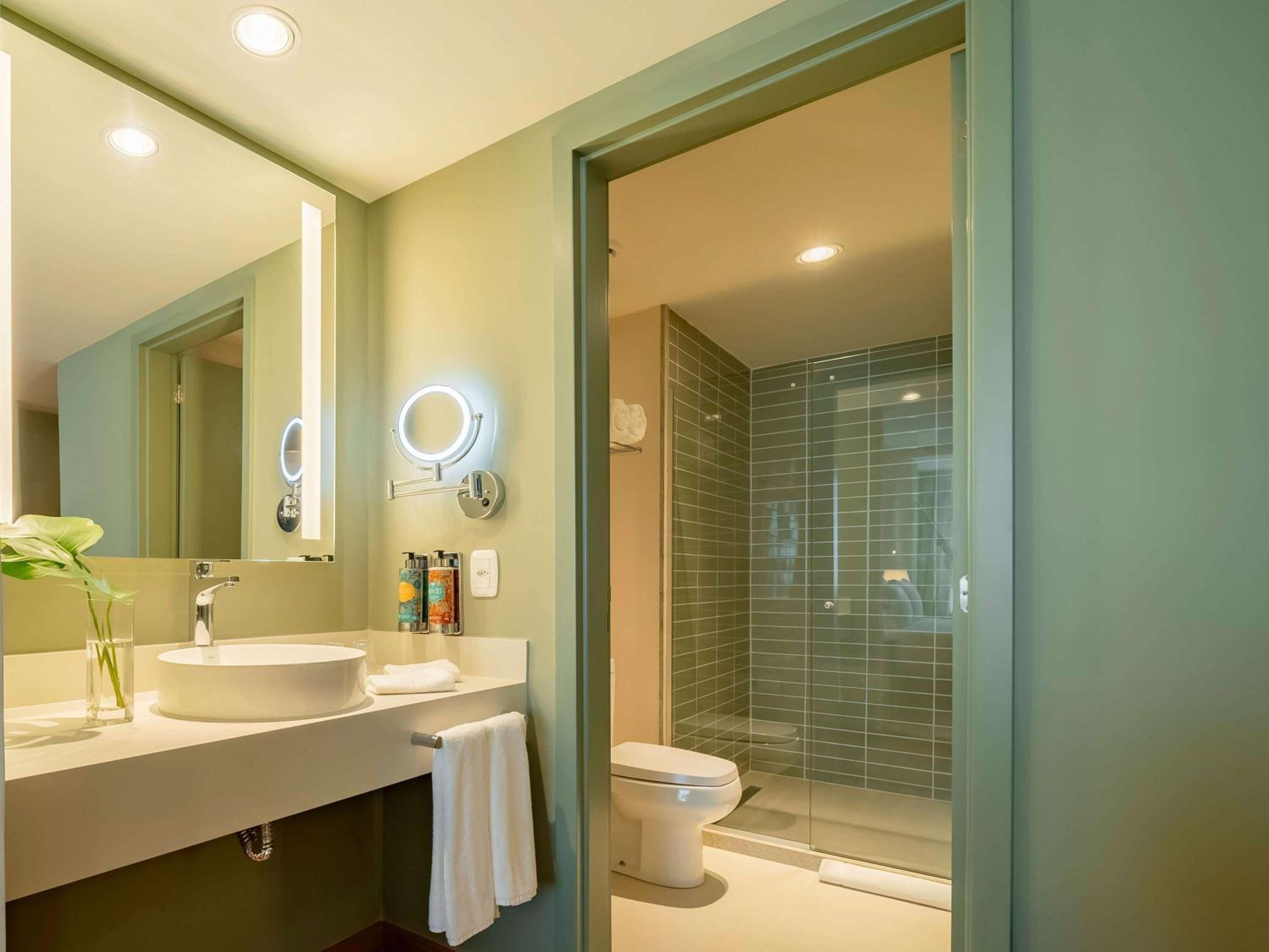 Premium Executive Double Room with Seafront View - Photo 6