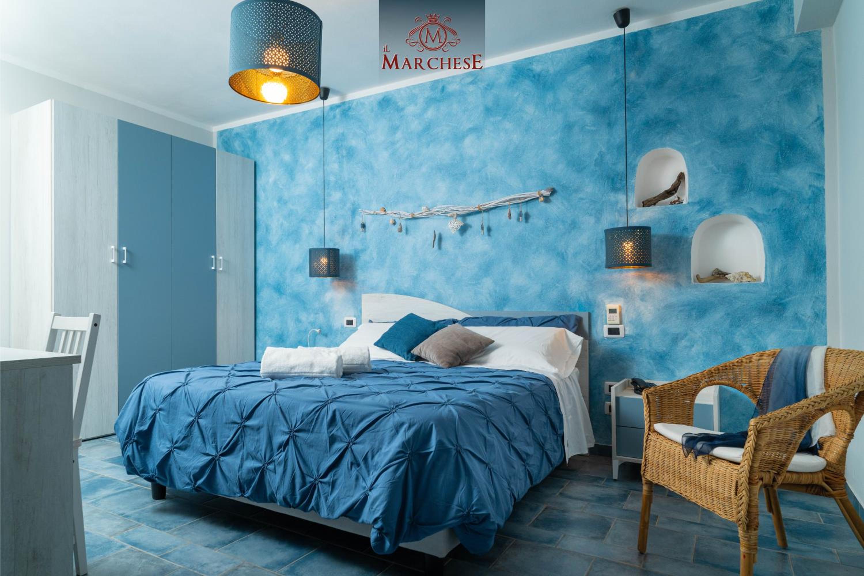 Deluxe Double Room with Balcony and Sea View photo 3