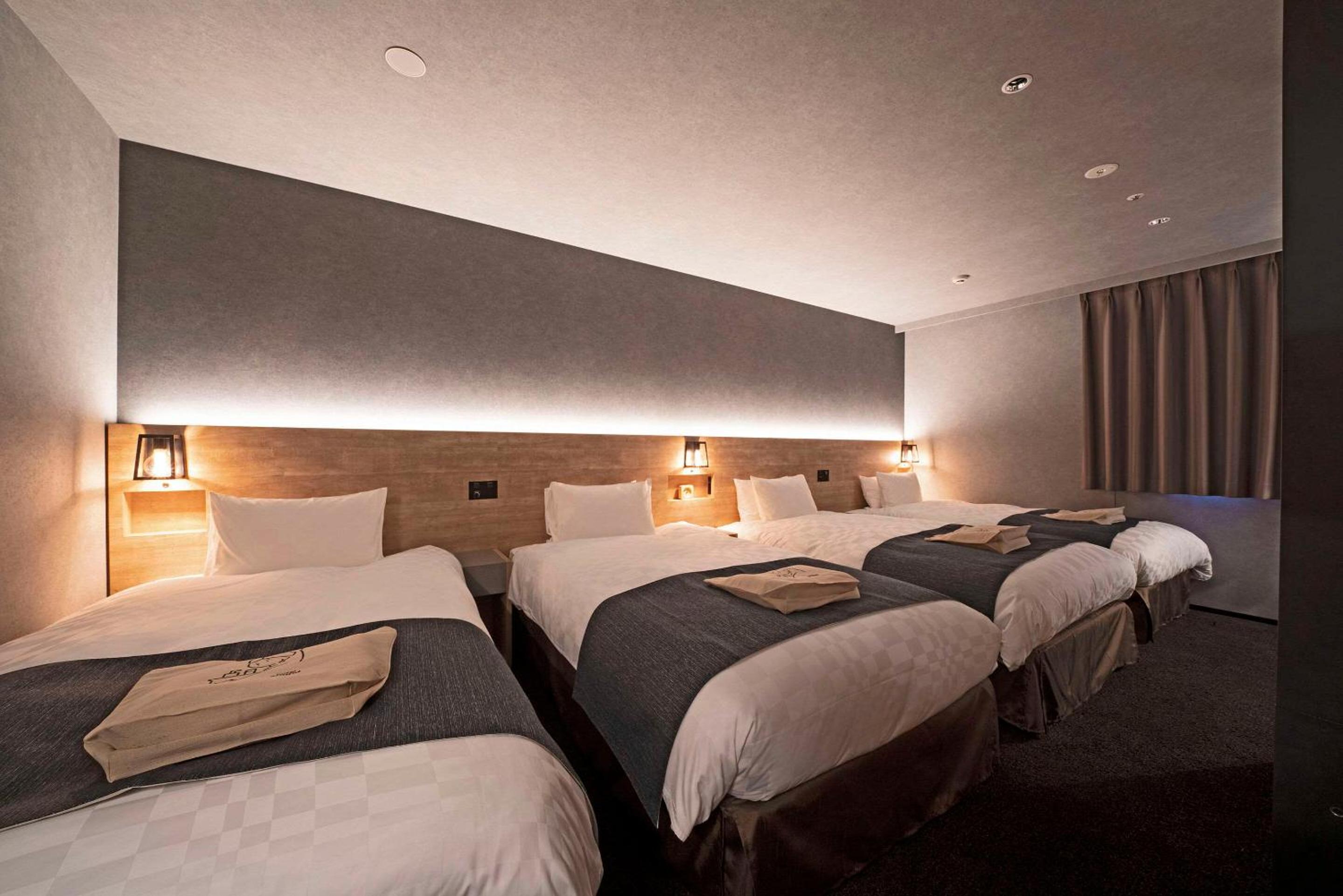 The Around Floor- Quadruple Room- Non Smoking