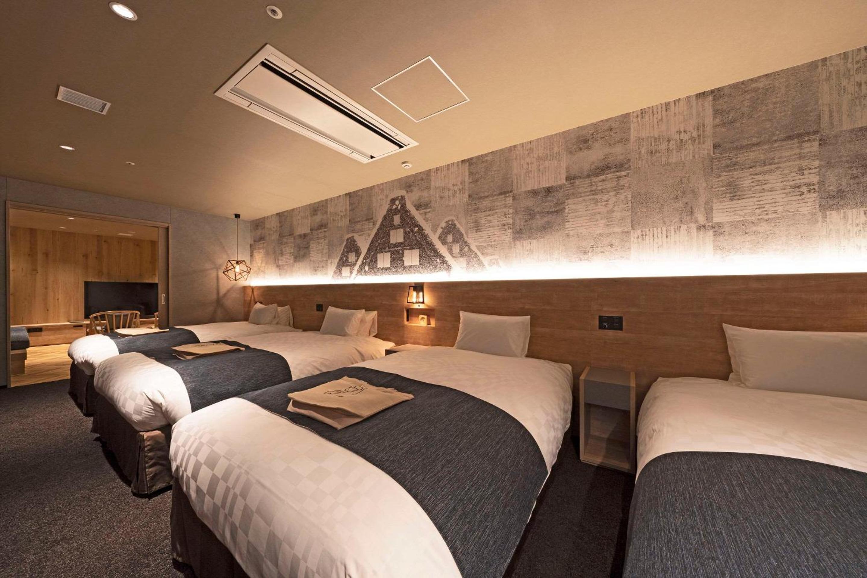 The Around Floor- Junior Suite Room- Non Smoking