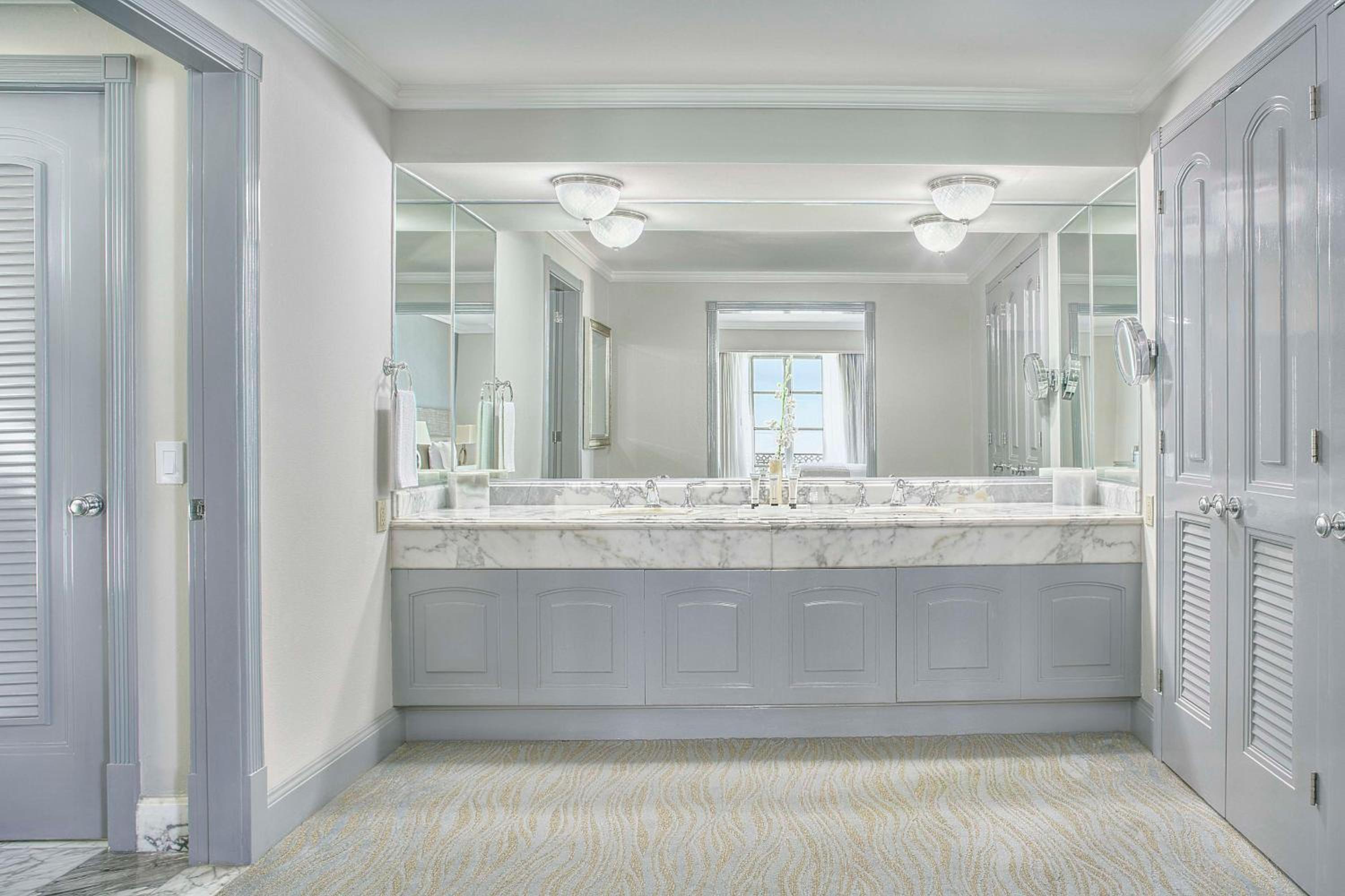 Club Seafront Suite - Photo 5