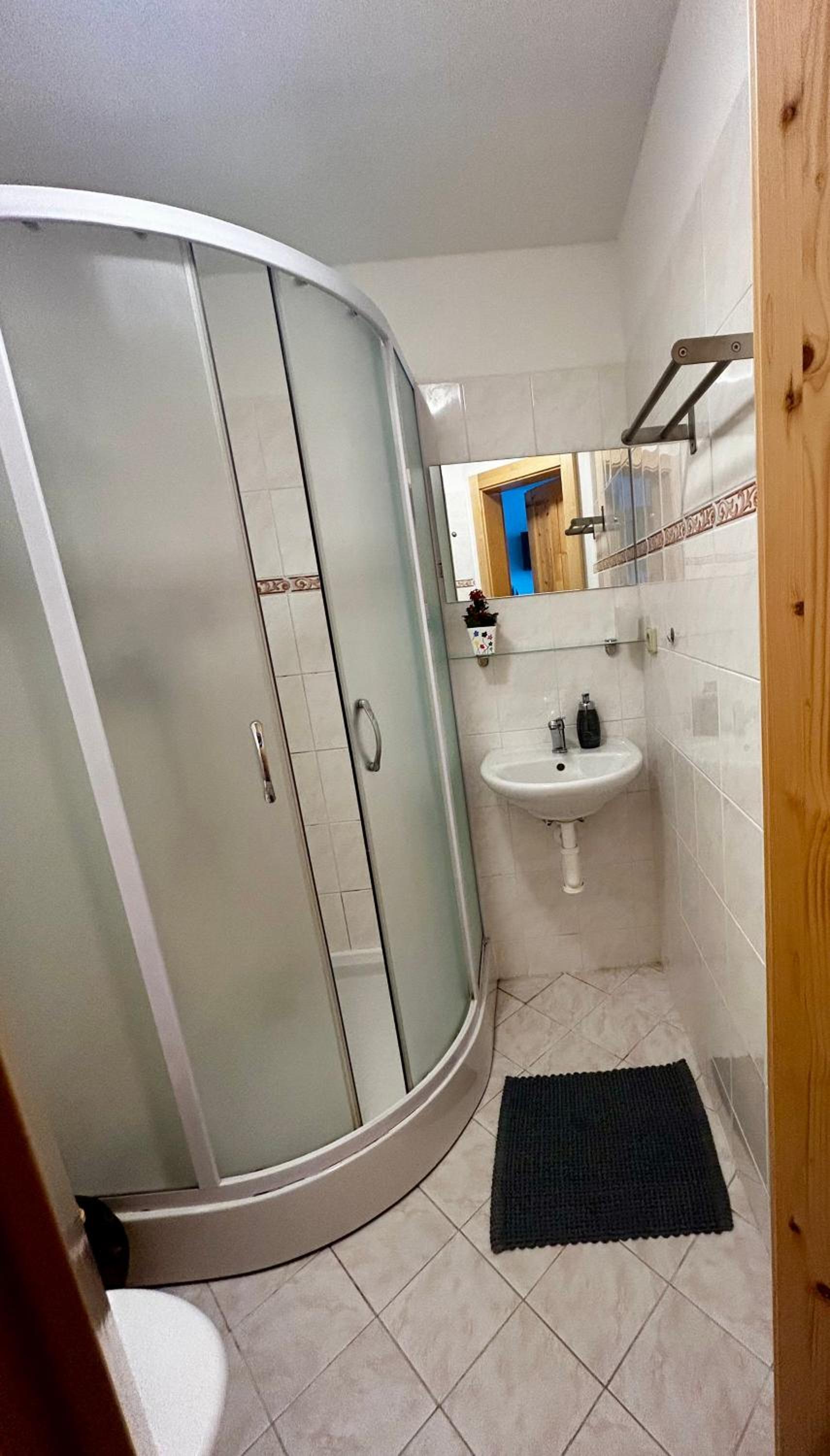 Triple Room with Bathroom photo 3