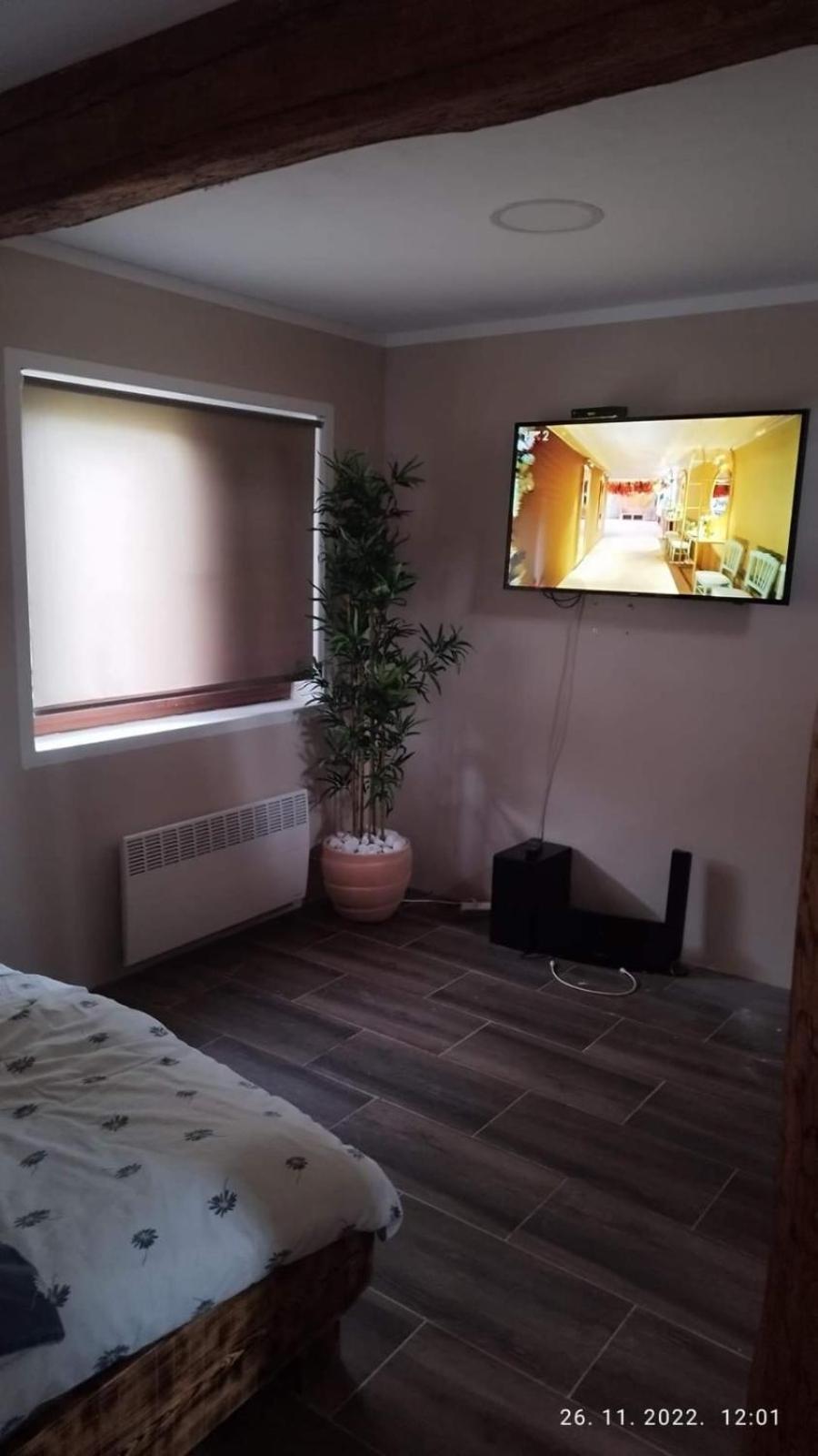 Apartment photo 1
