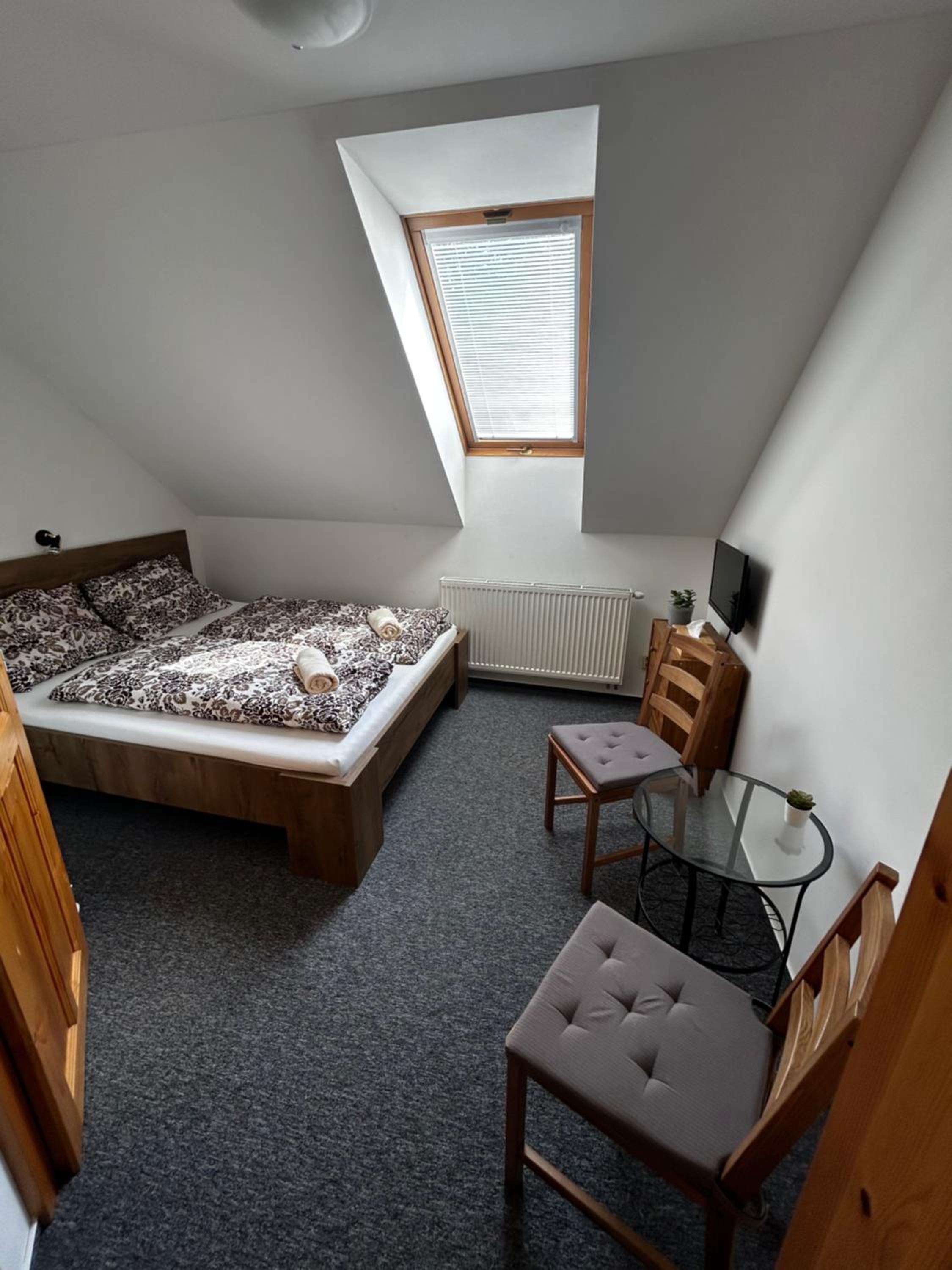 Double Room with Private Bathroom photo 2