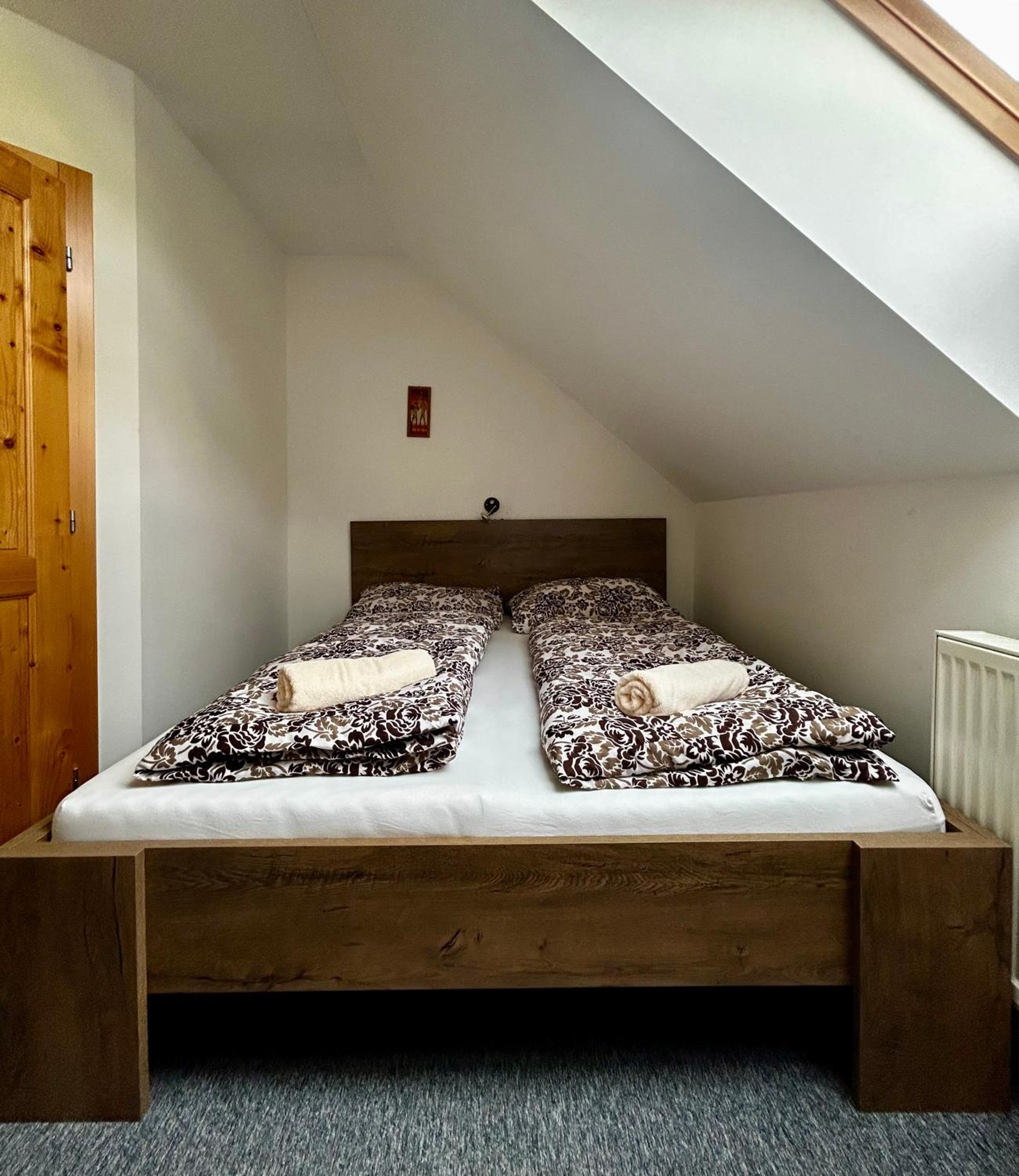Double Room with Private Bathroom photo 1