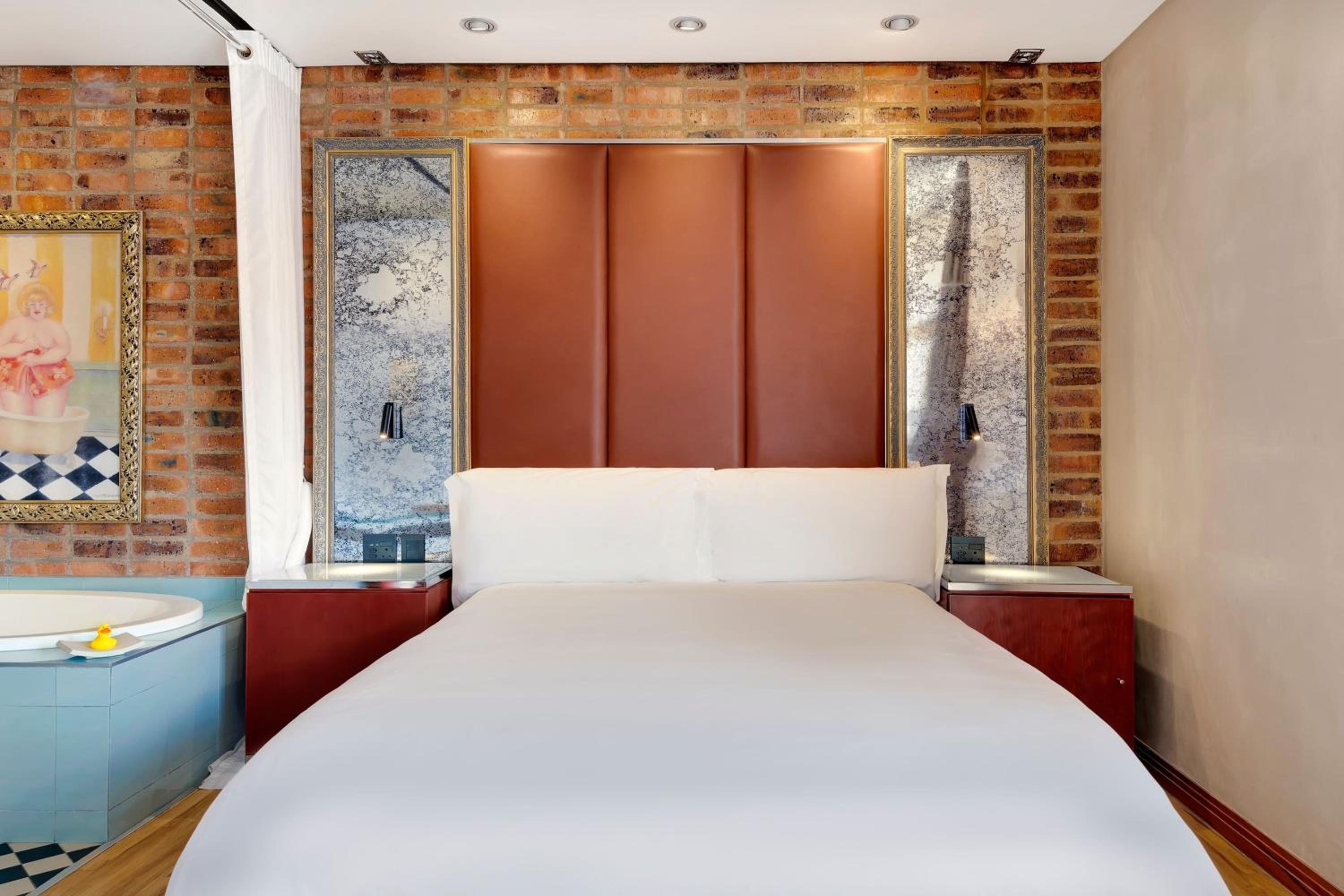 Guest Room , 1 Queen - Photo 4