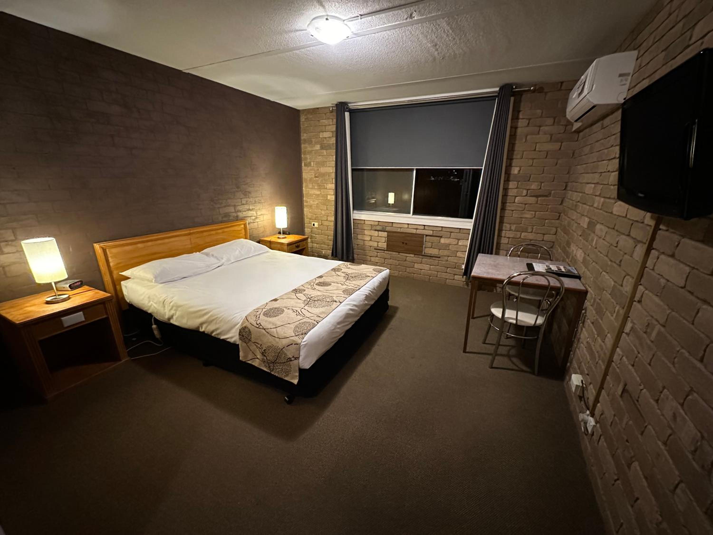 Standard Queen Room photo 1