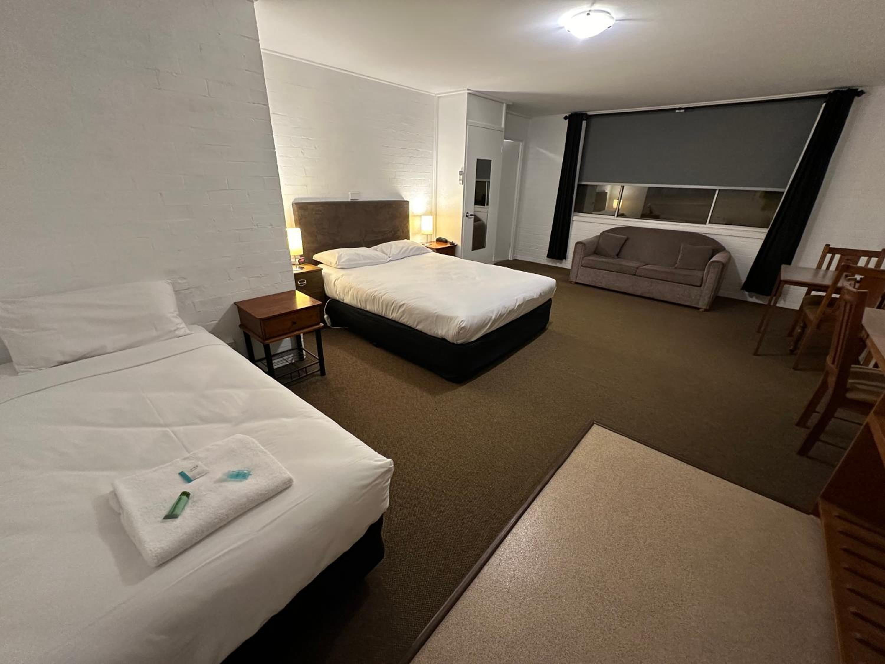 Double or Twin Room - Disability Access photo 1