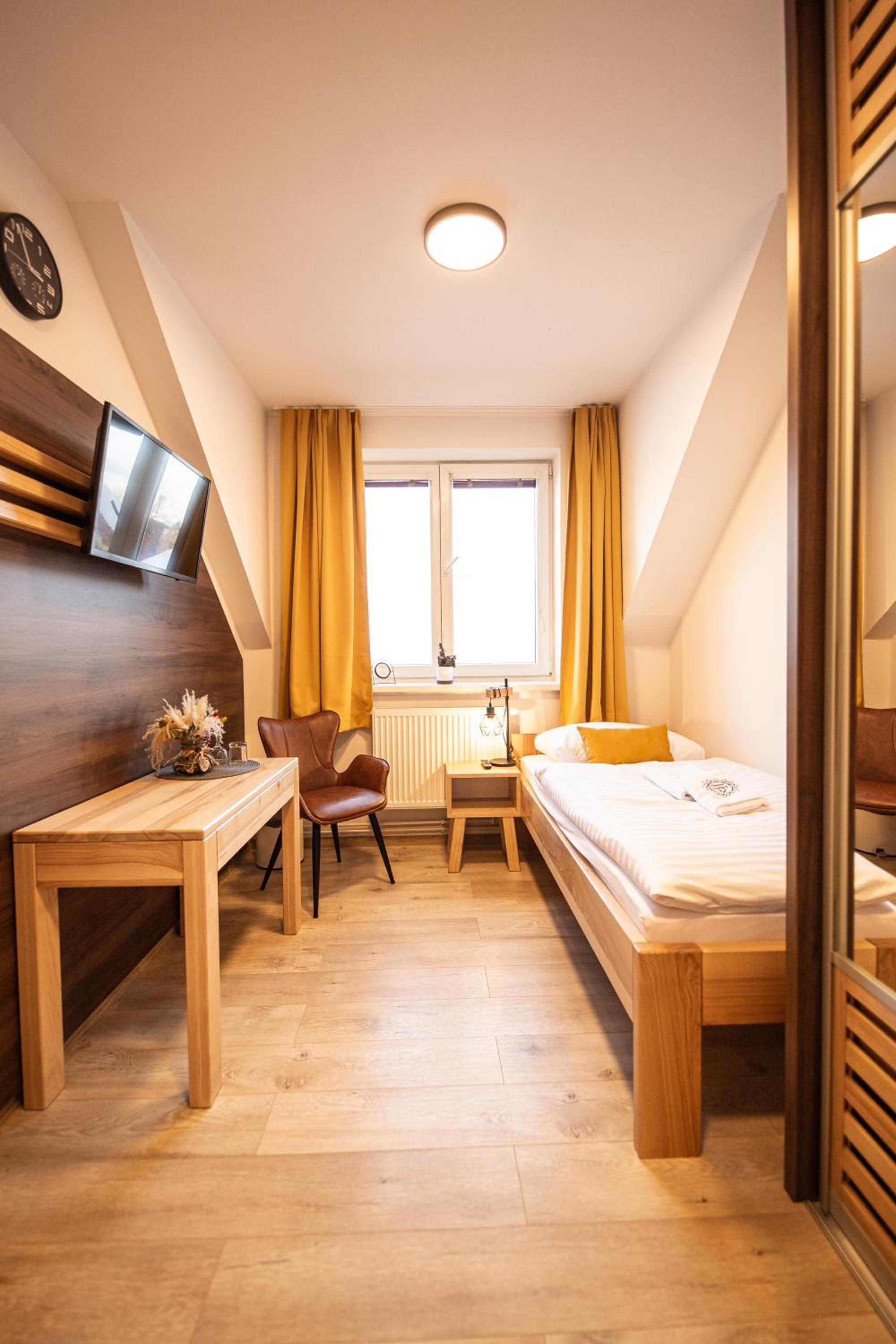 Single Room photo 1