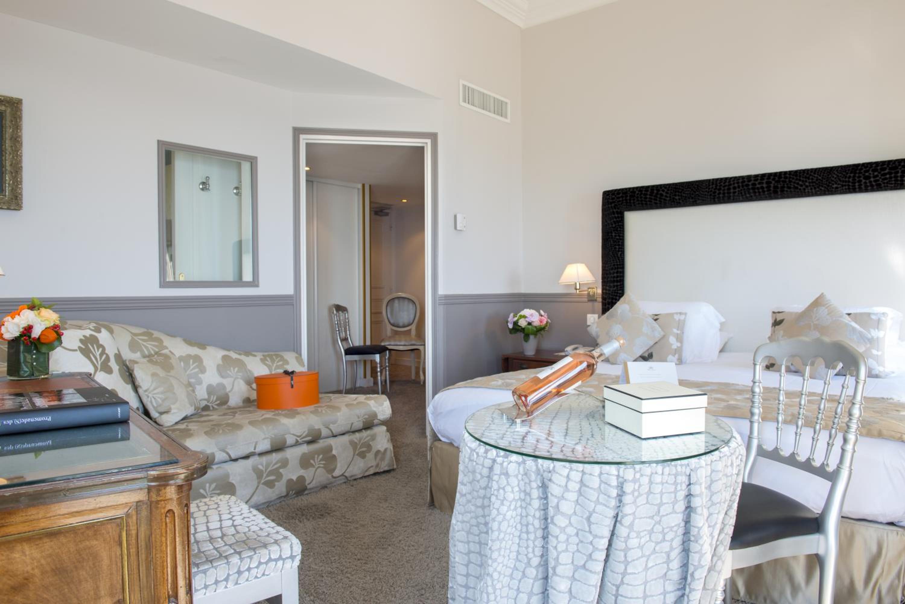Junior Suite with Sea View - Photo 6